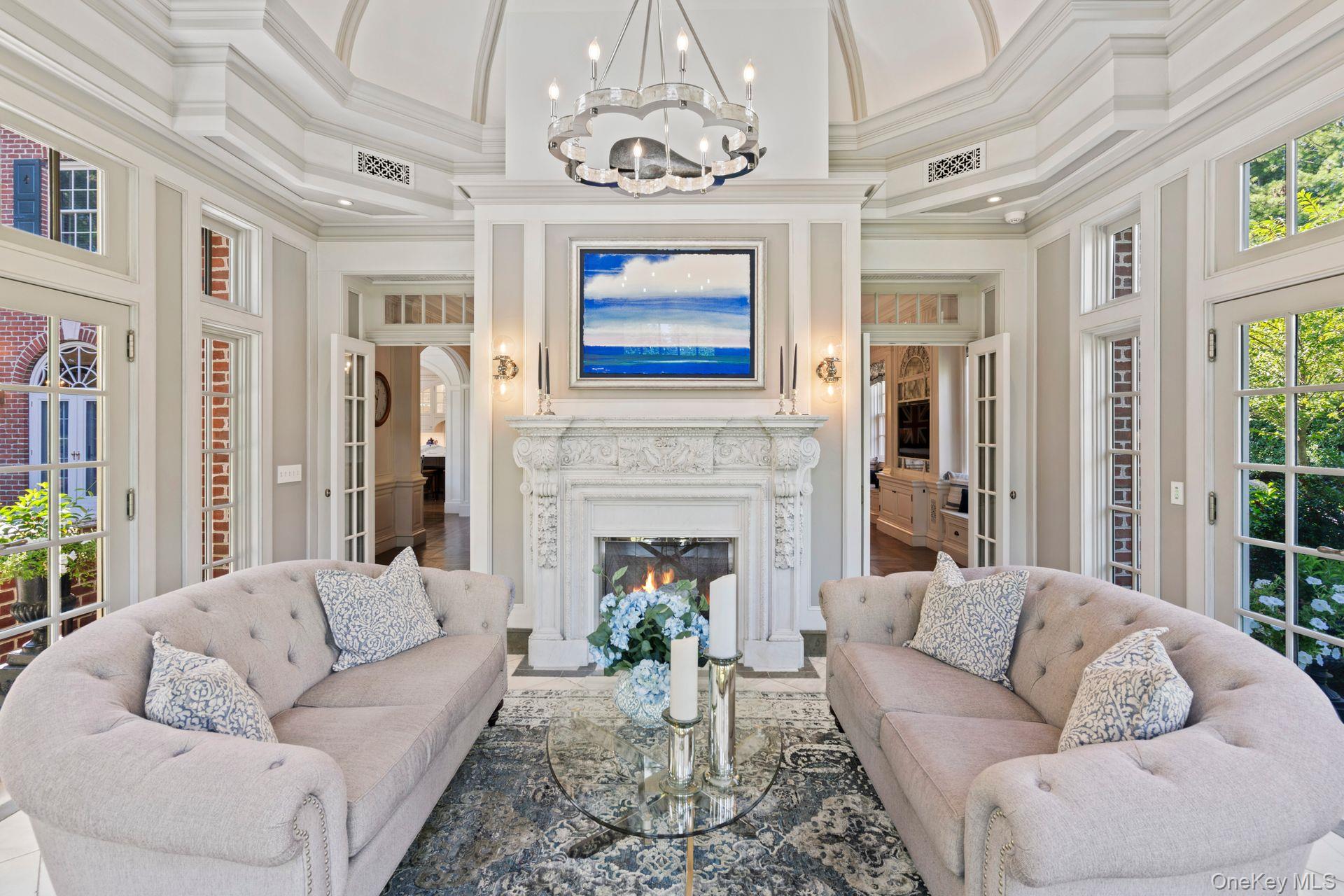 7 Fox Meadow Lane, Lloyd Harbor, NY 11743