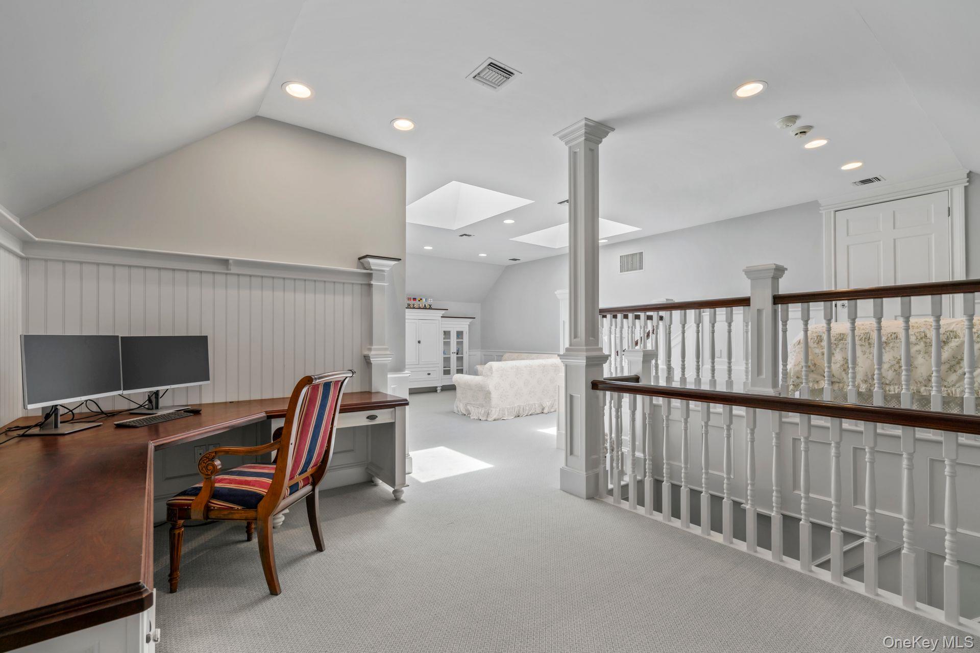 7 Fox Meadow Lane, Lloyd Harbor, NY 11743