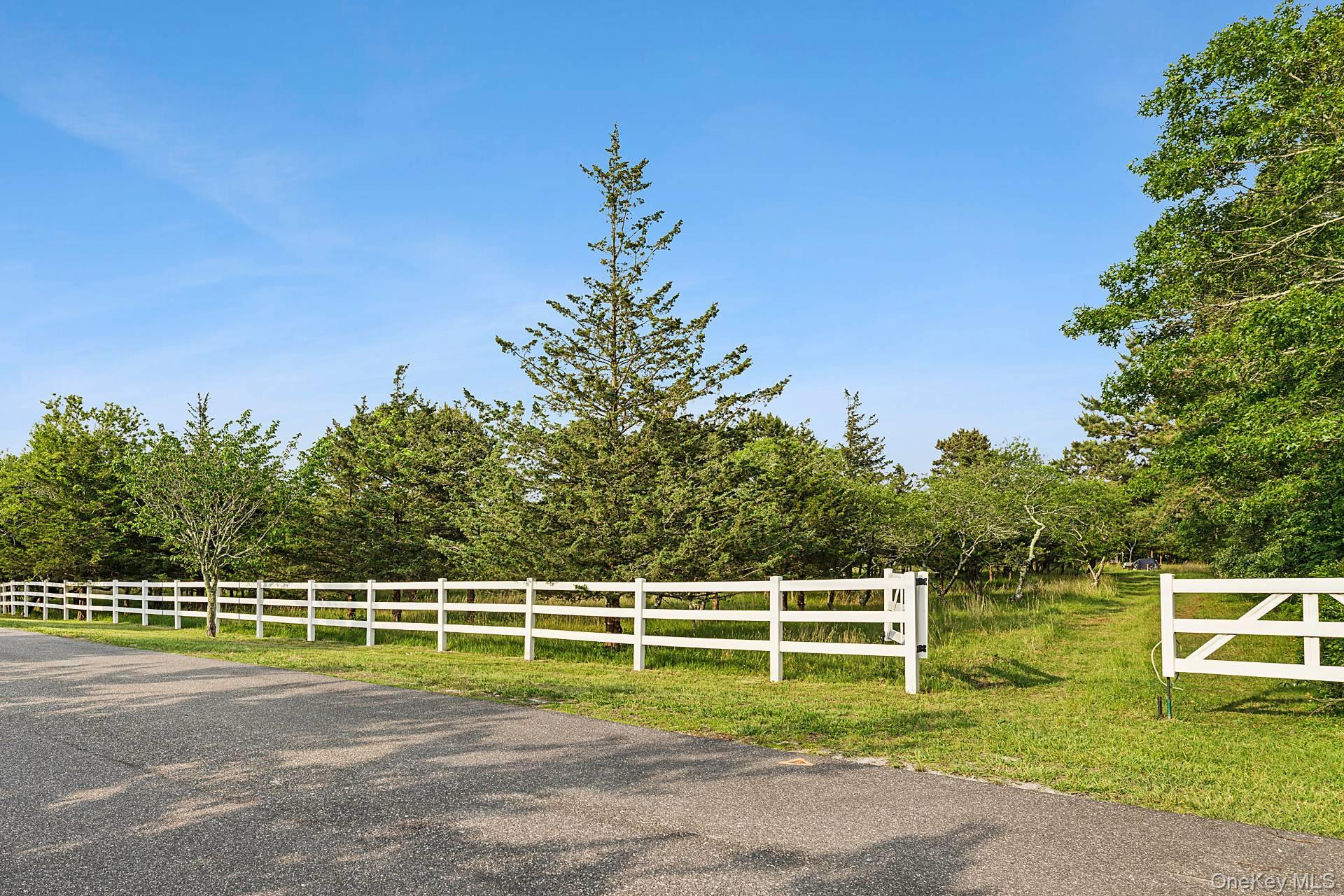 141 Damascus Road, East Quogue, NY