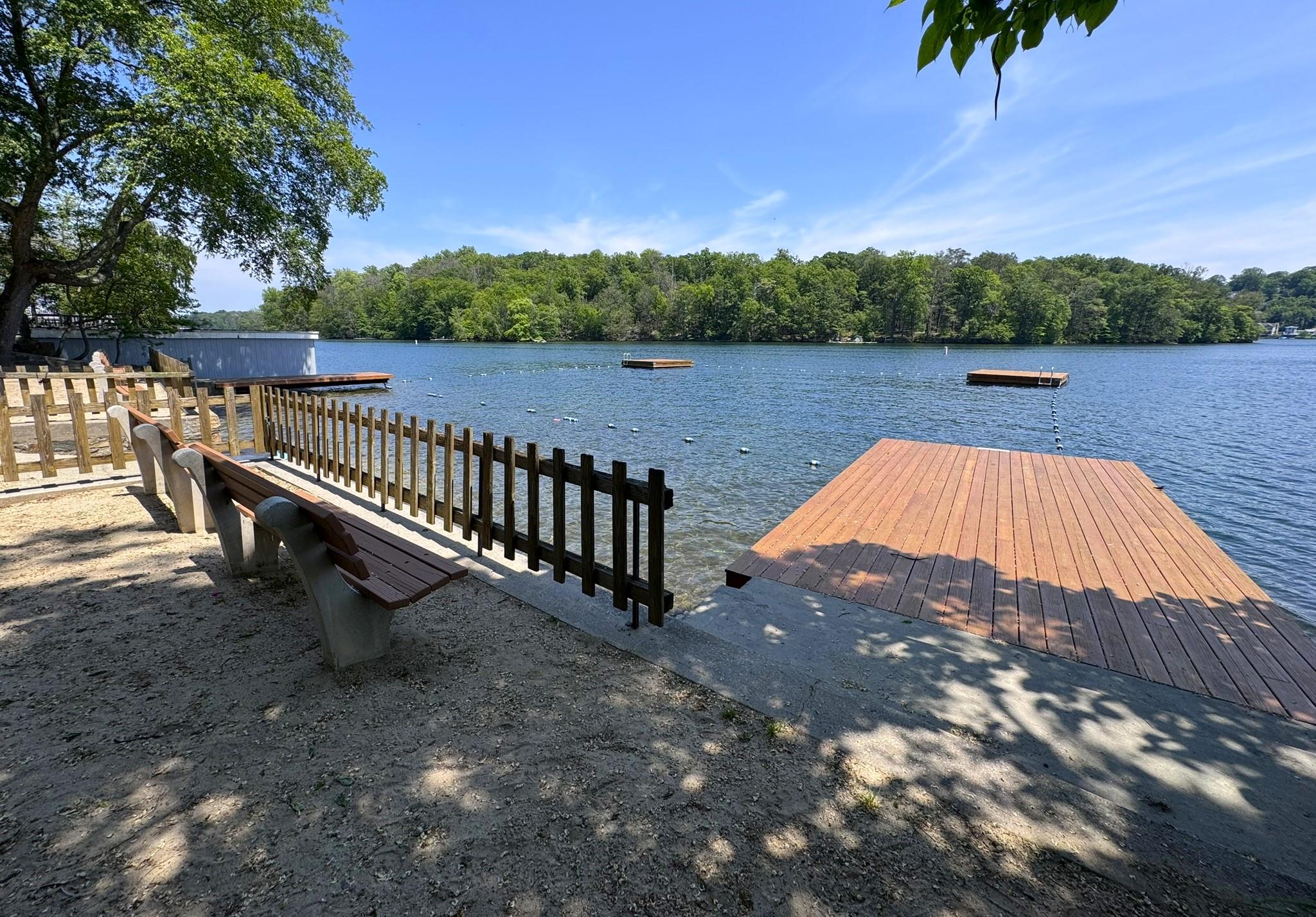 39 Woodland Road, Mahopac, NY 10541