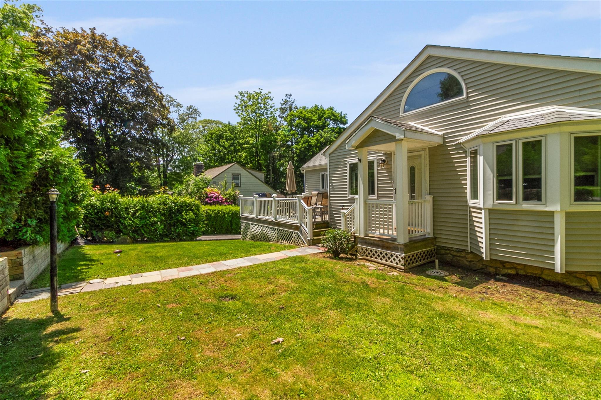 39 Woodland Road, Mahopac, NY 10541