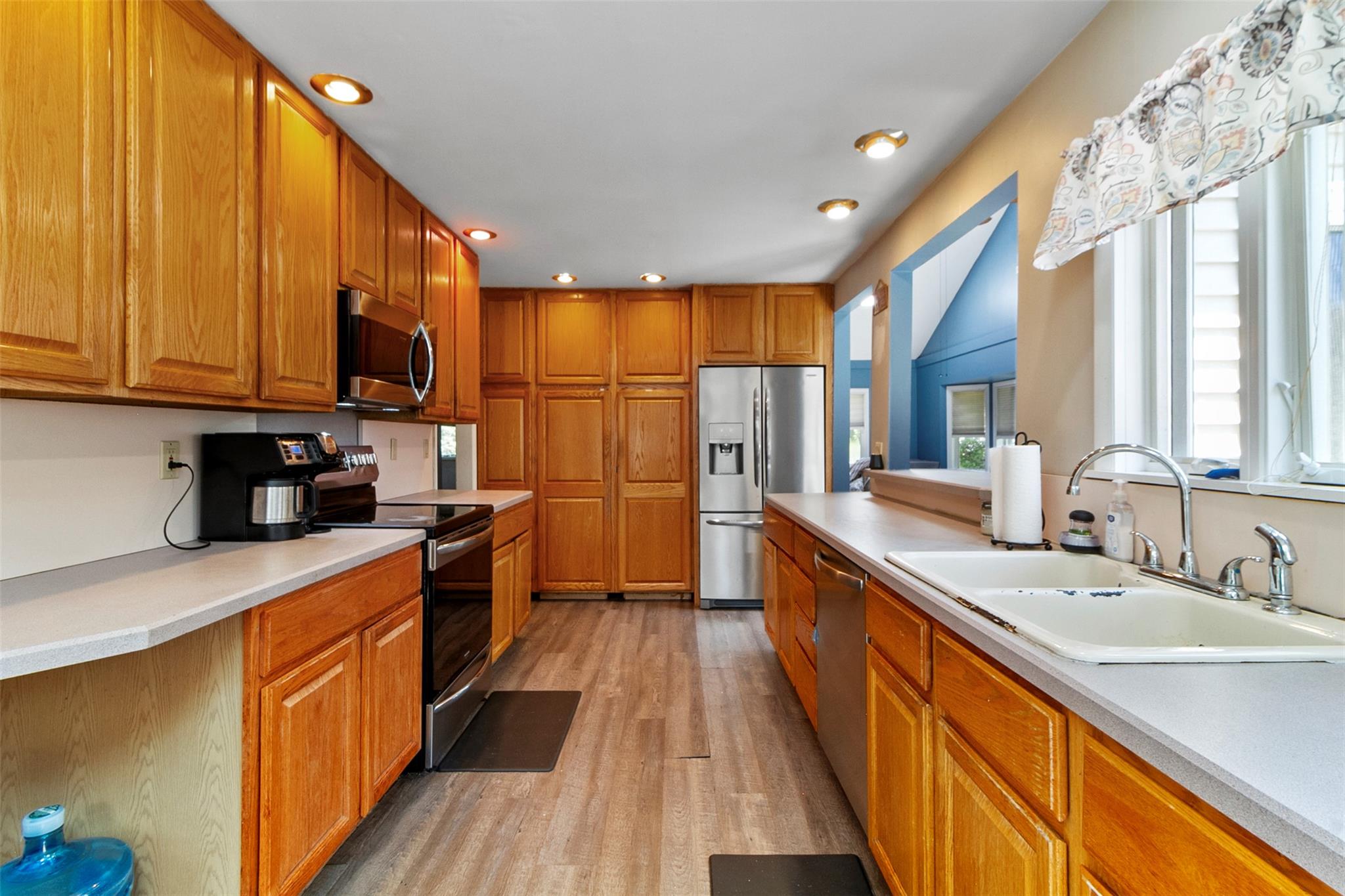 39 Woodland Road, Mahopac, NY 10541