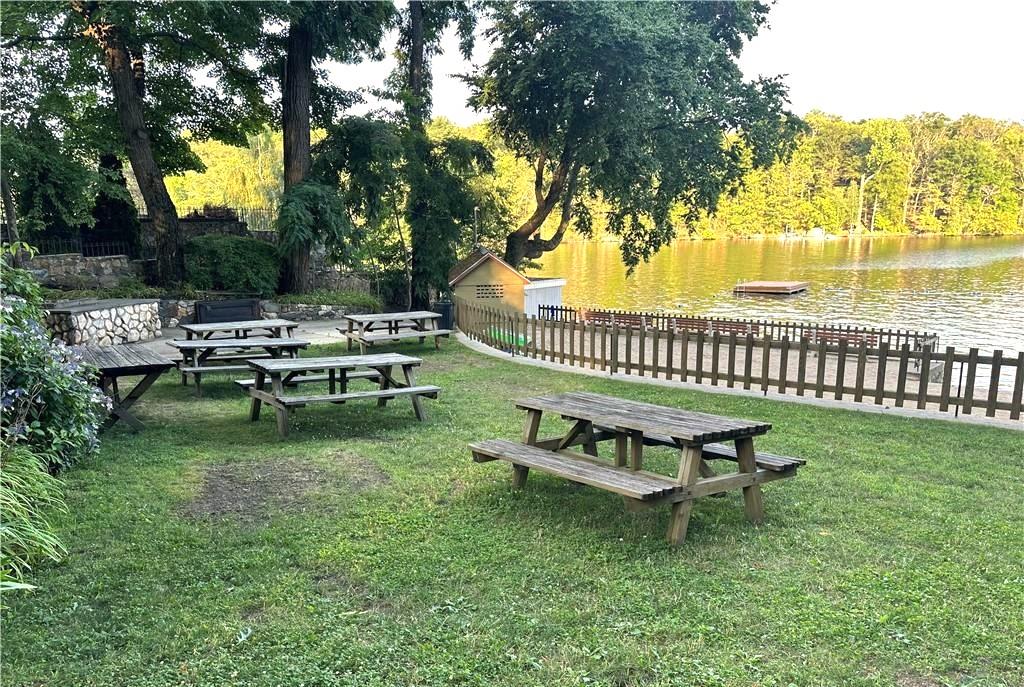 39 Woodland Road, Mahopac, NY 10541