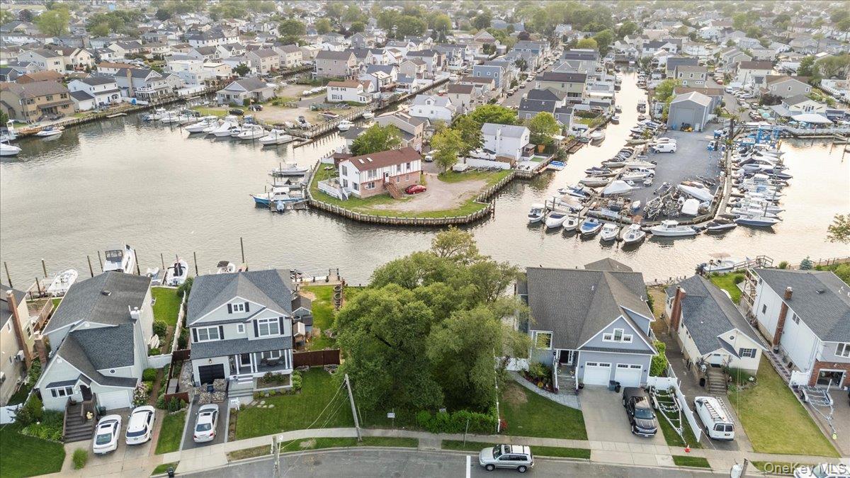 2536 Riverside Drive, Wantagh, NY 11793