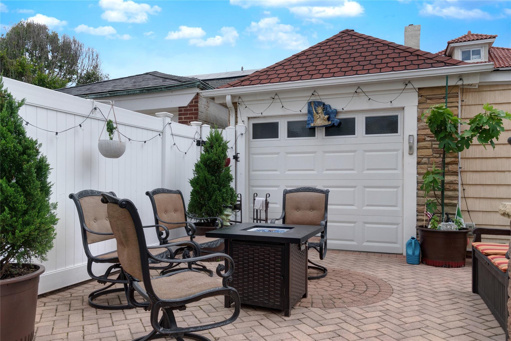 156 Beach 135th Street, Belle Harbor, NY 11694