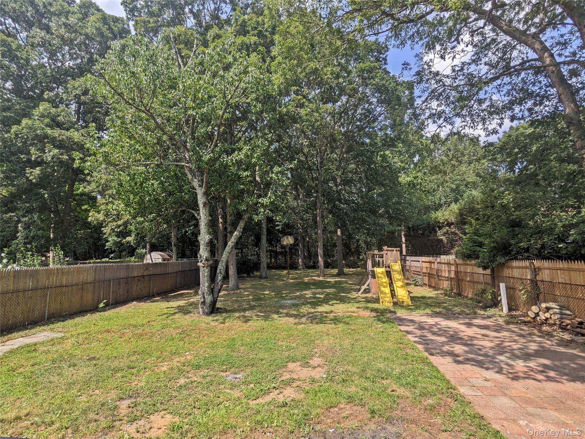 9 Cedar Street, Centereach, NY 11720