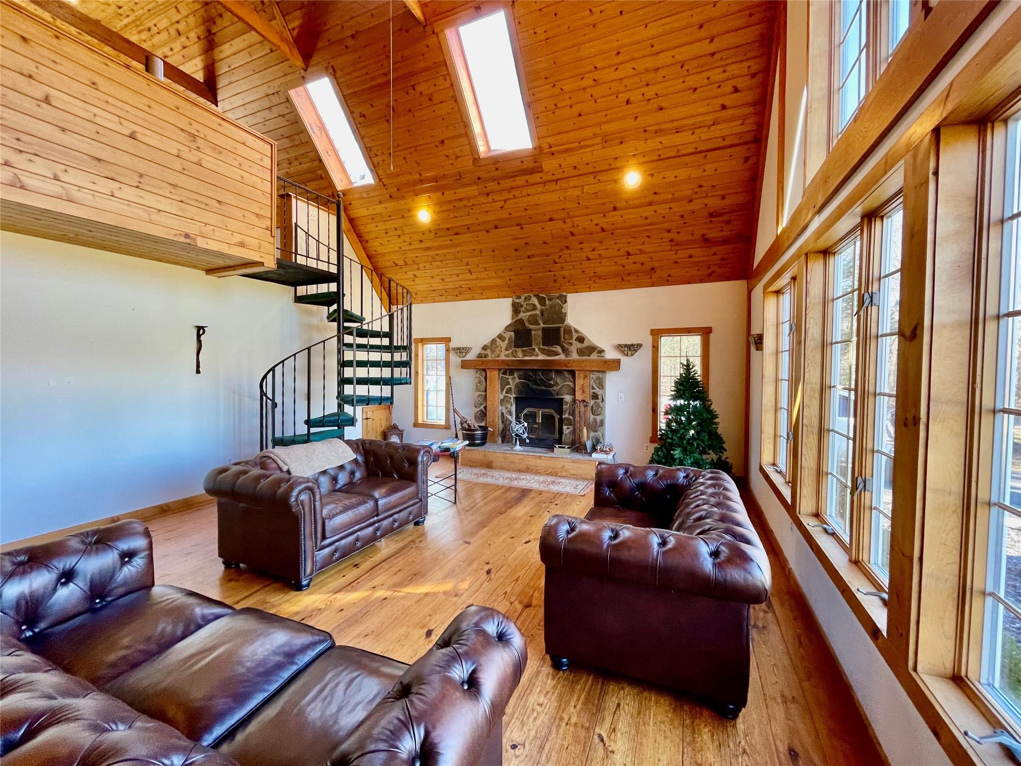 71 Saddleback Ridge Road, Wallkill, NY 12589