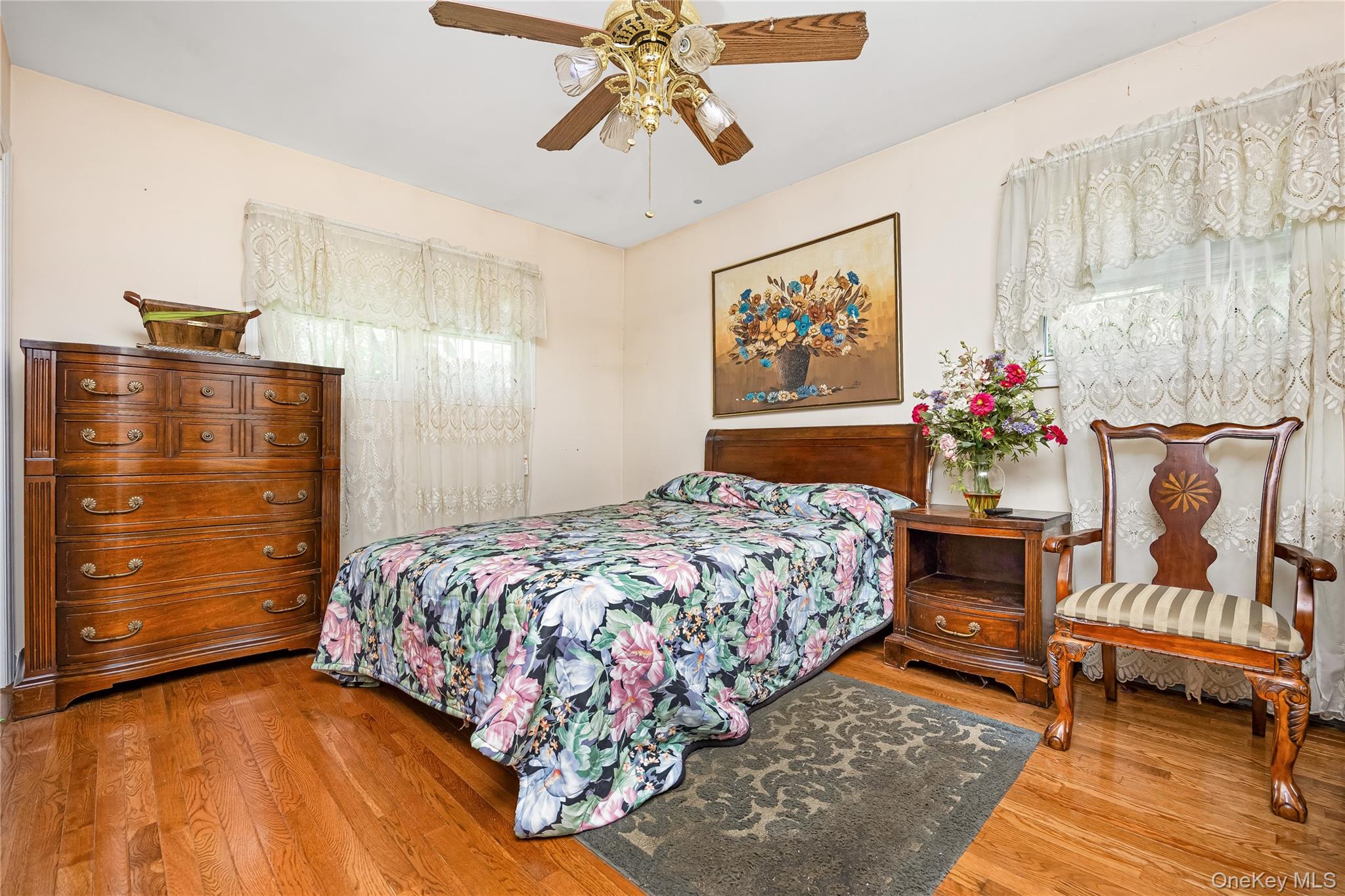 24 Lawrence Avenue, Rockville Centre, NY 11570