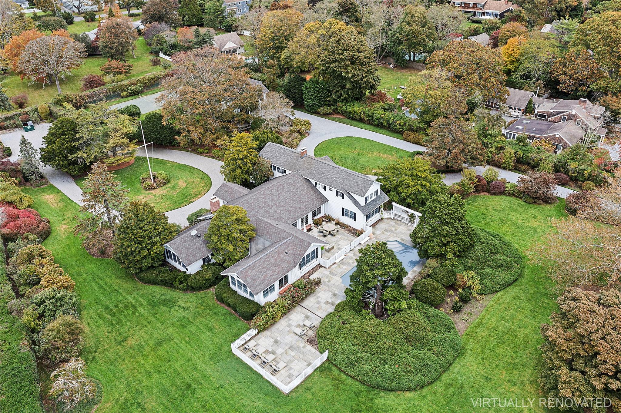 22 Bayfield Lane, Westhampton Beach, NY 11978
