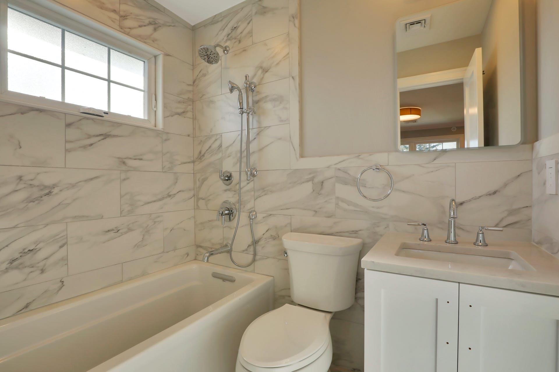 17 Madison Avenue, Jericho, NY 11753