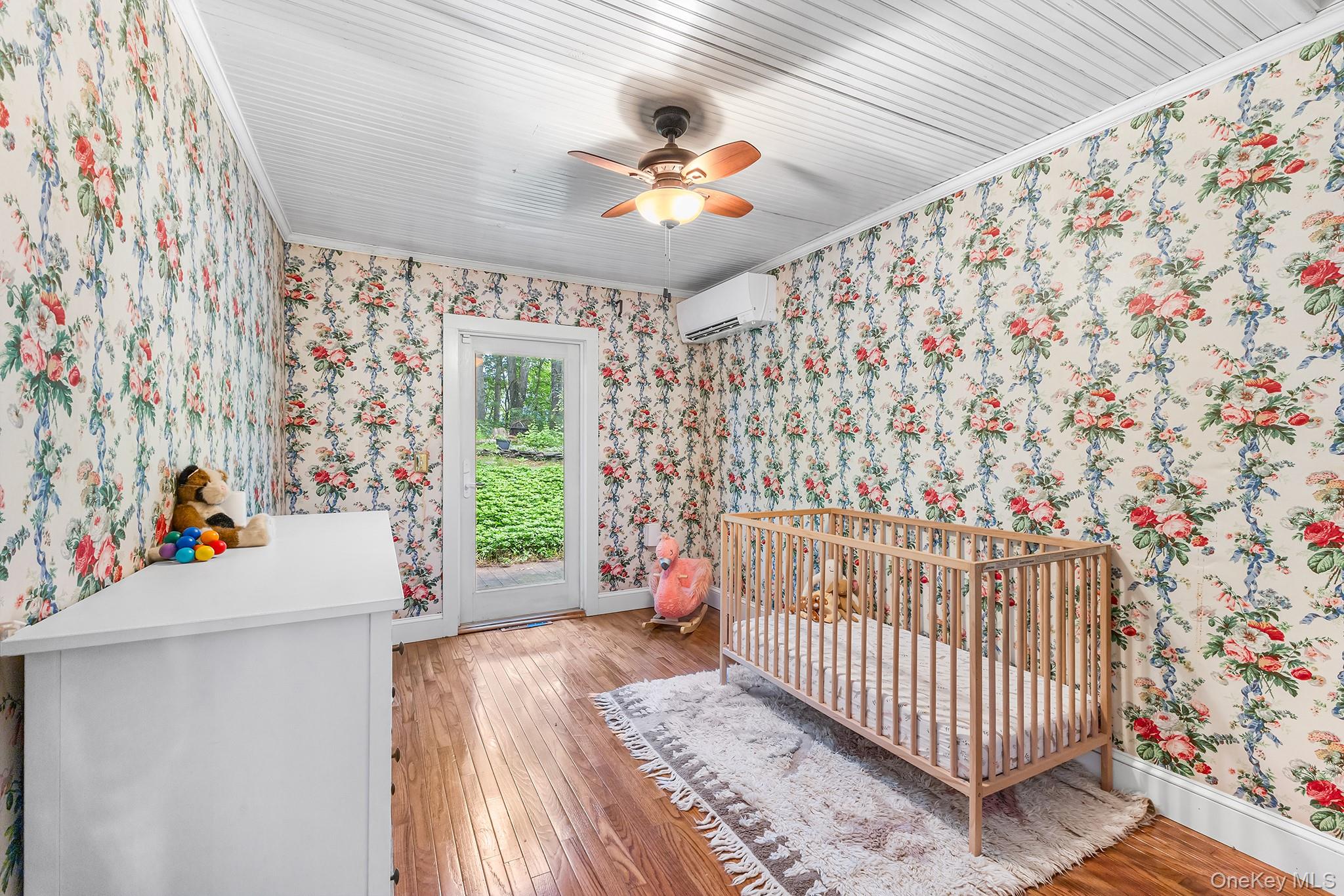 632 State Route 32 N, New Paltz, NY 12561