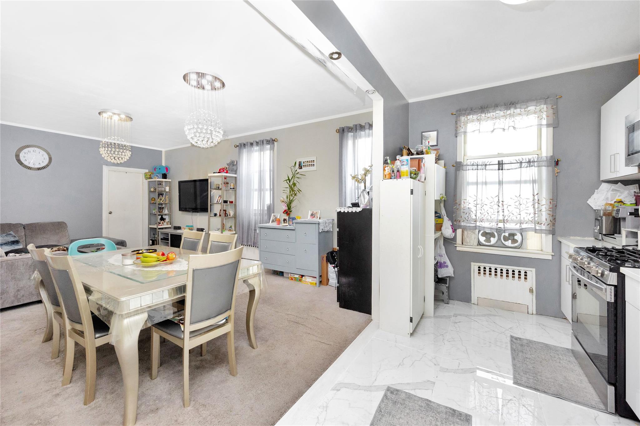 6018 Bleecker Street, Ridgewood, NY 11385