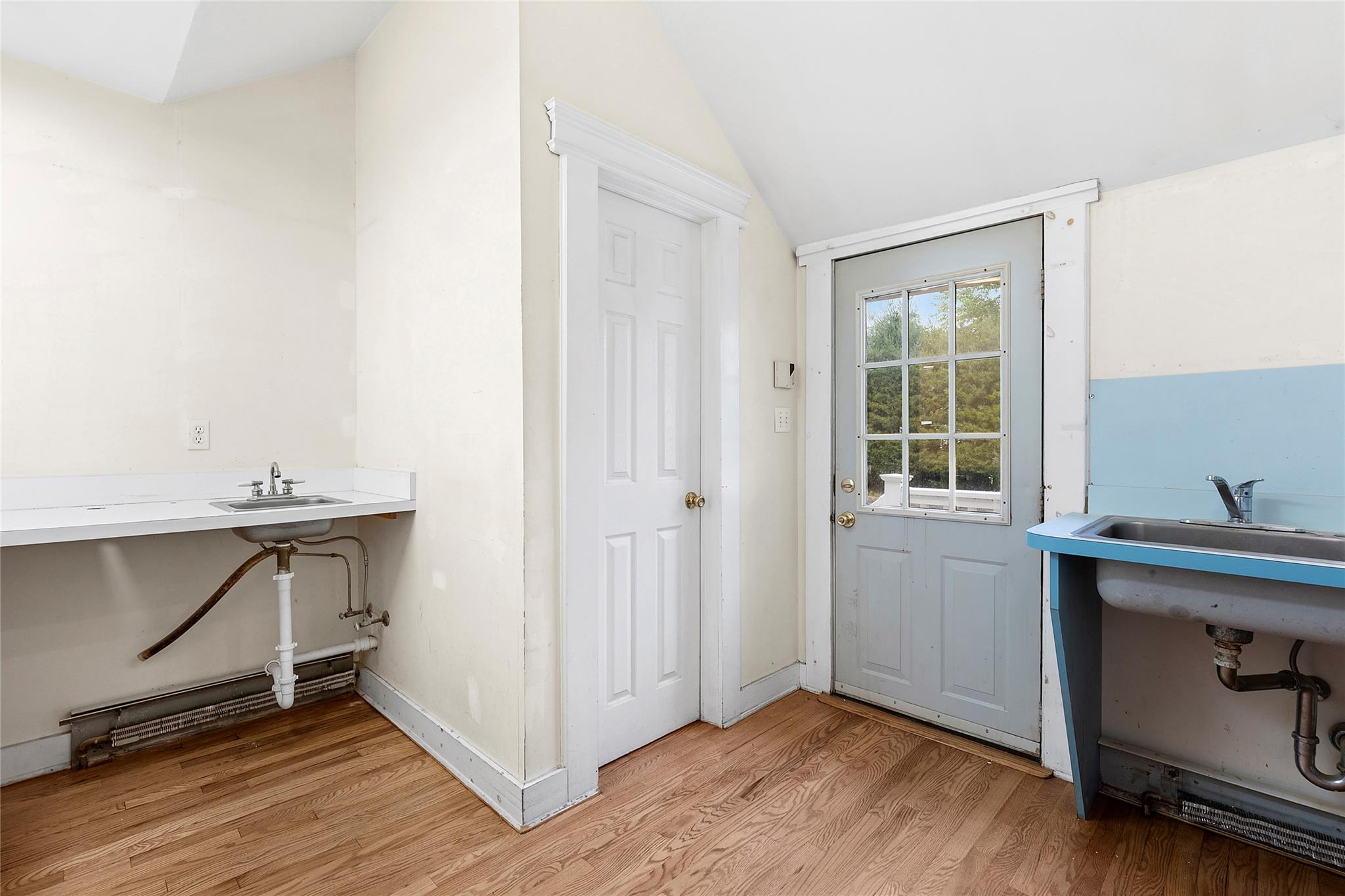 1018 Roanoke Avenue, Riverhead, NY 11901