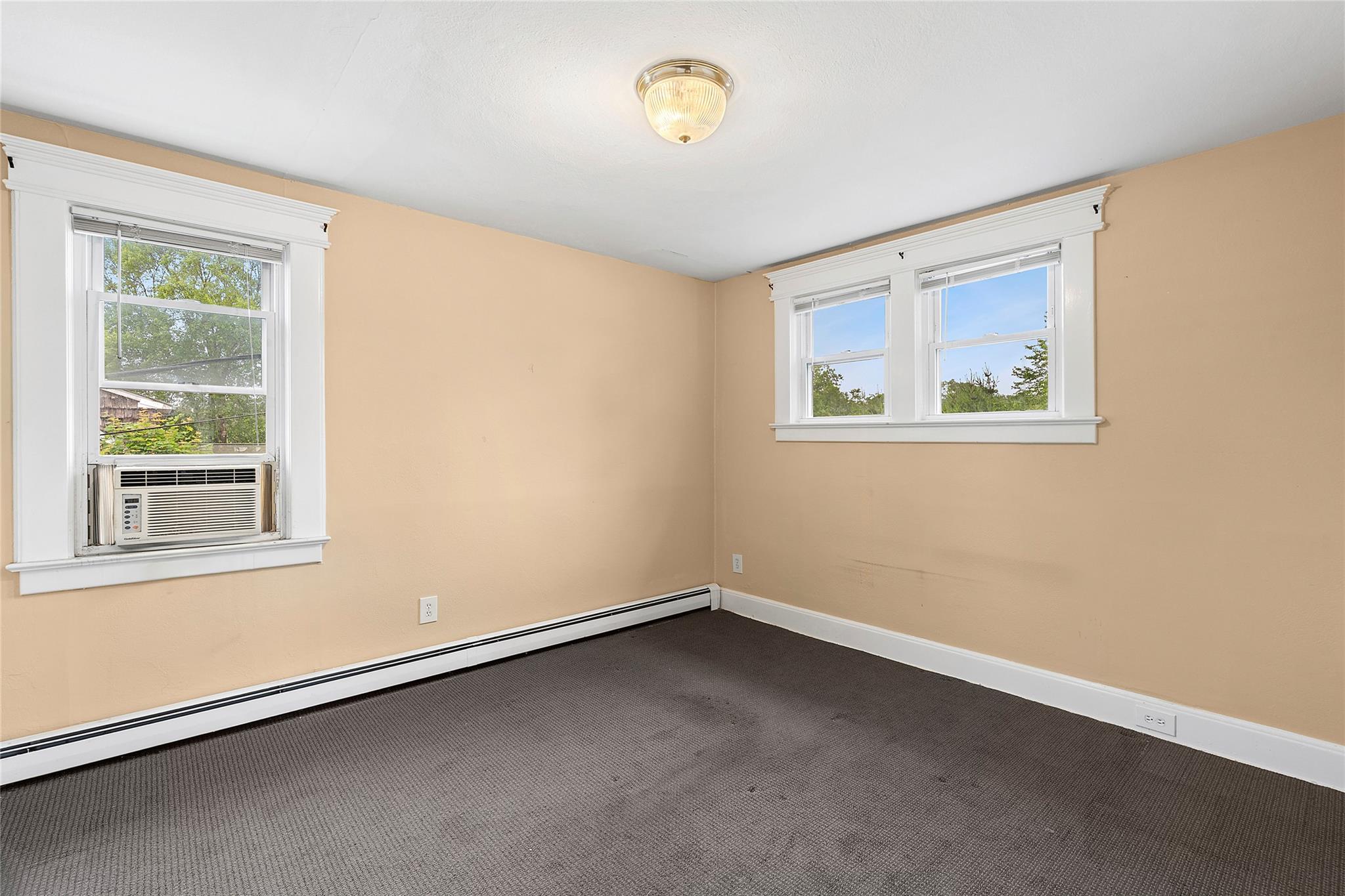 1018 Roanoke Avenue, Riverhead, NY 11901