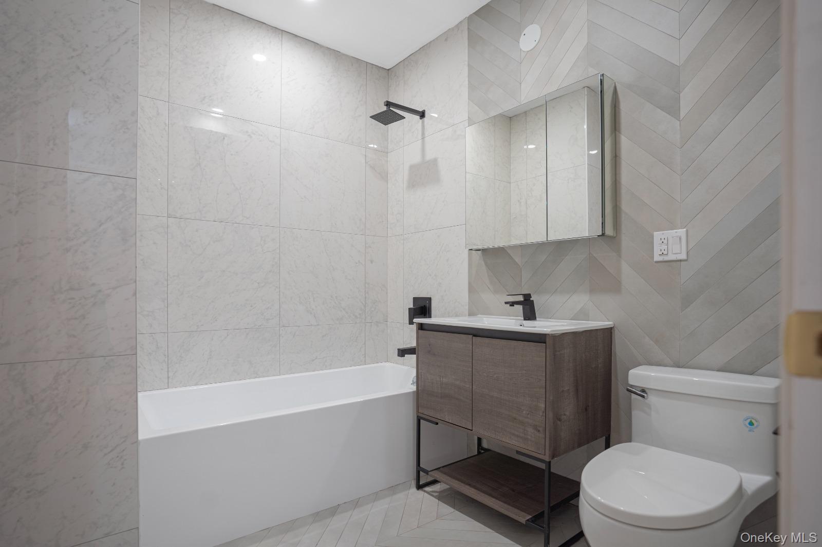 859 MYRTLE AVENUE # APT 8G, Brooklyn, NY 11206