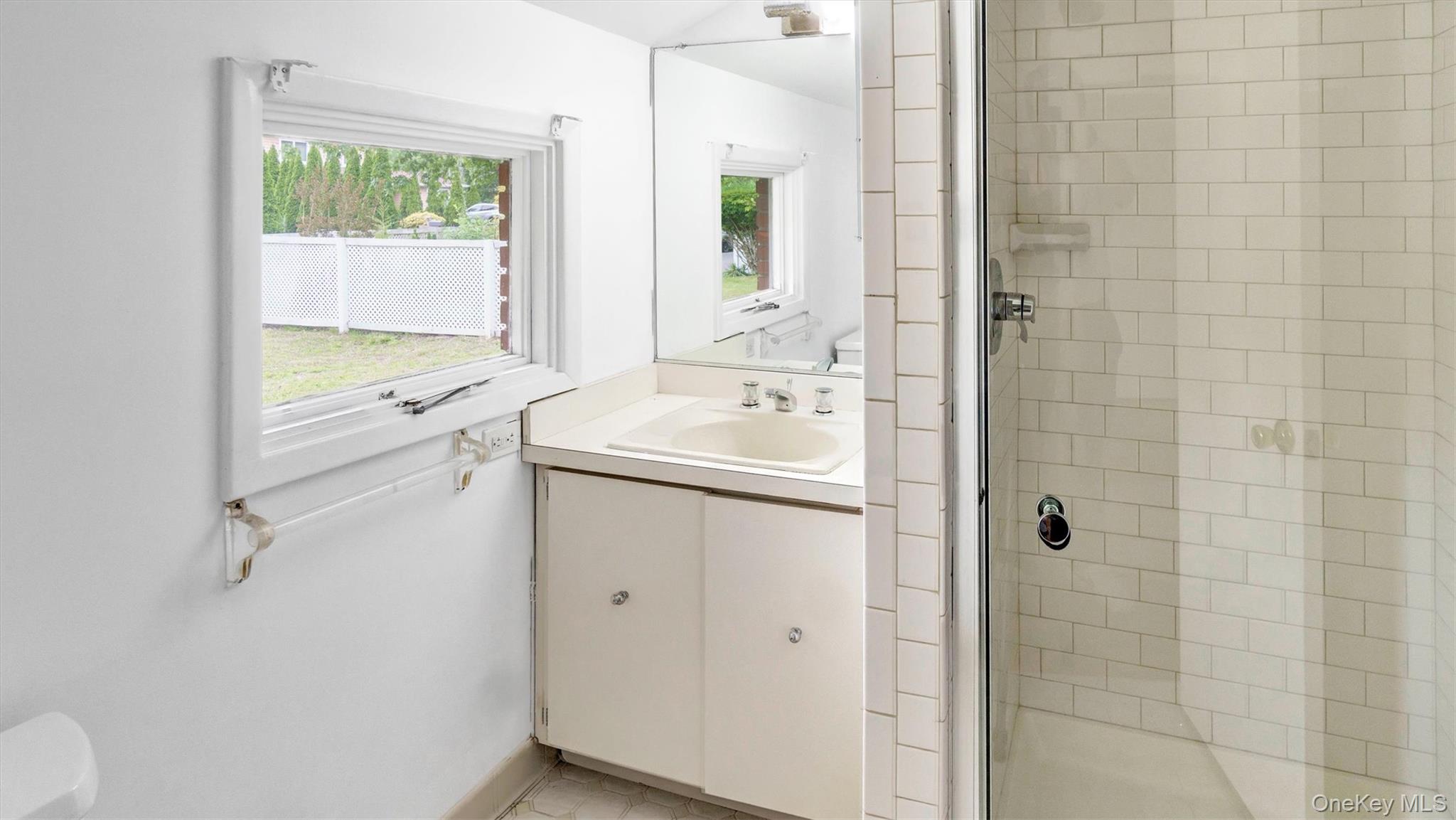 4 Holiday Court, Hampton Bays, NY 11946