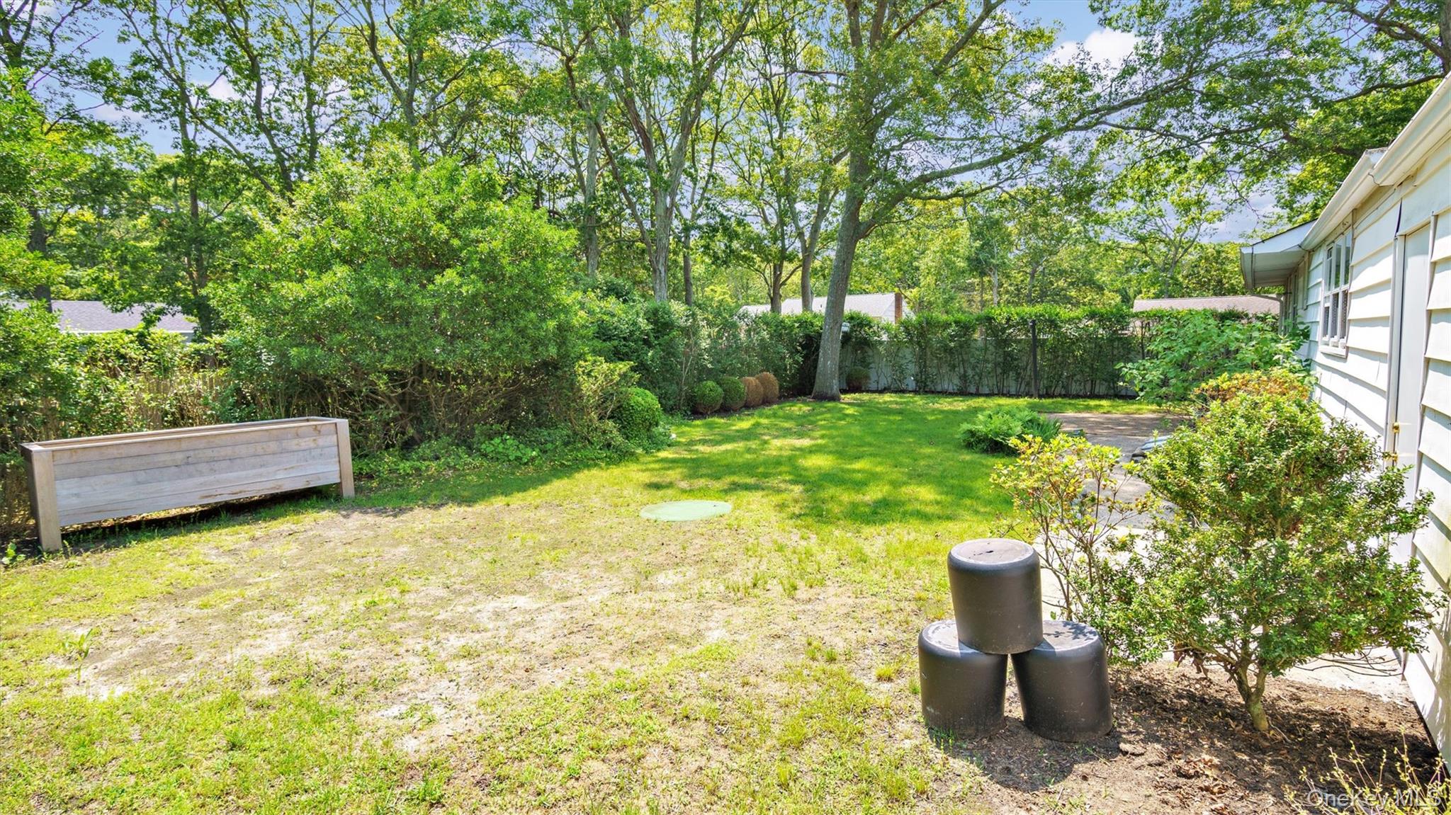 4 Holiday Court, Hampton Bays, NY 11946