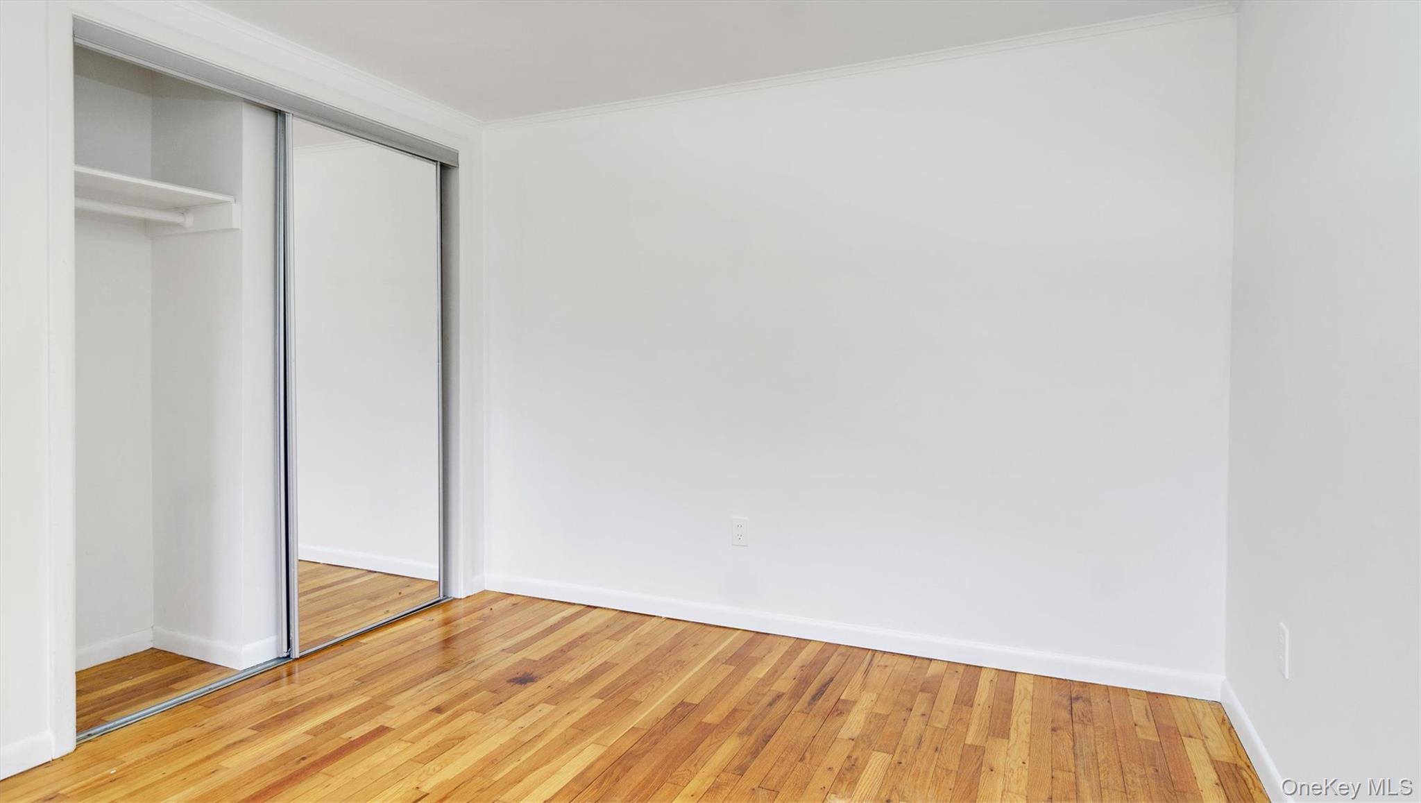 4 Holiday Court, Hampton Bays, NY 11946