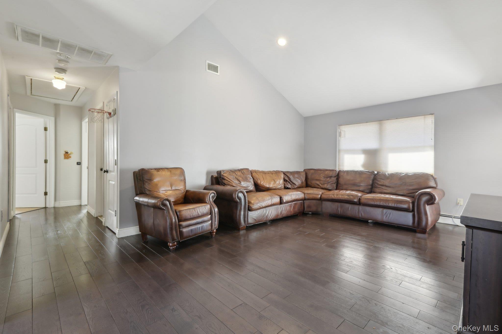 403 Haverstraw Road, Suffern, NY 10901