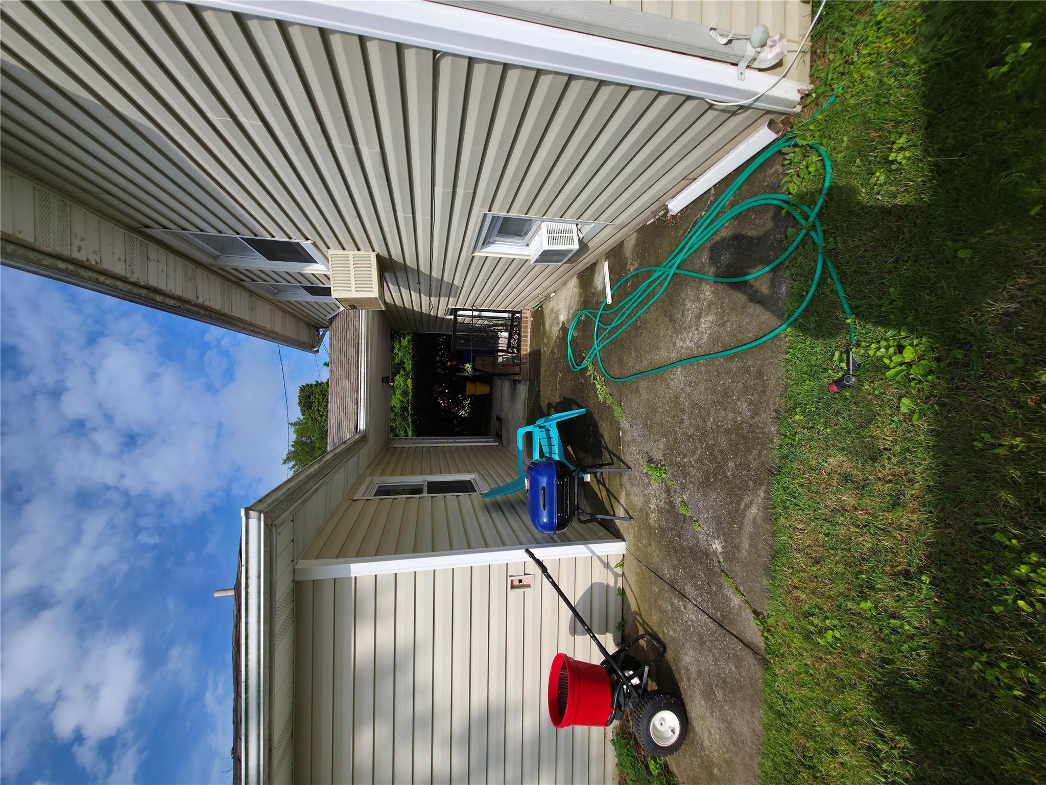 36 Monroe Place, Hempstead, NY 11550