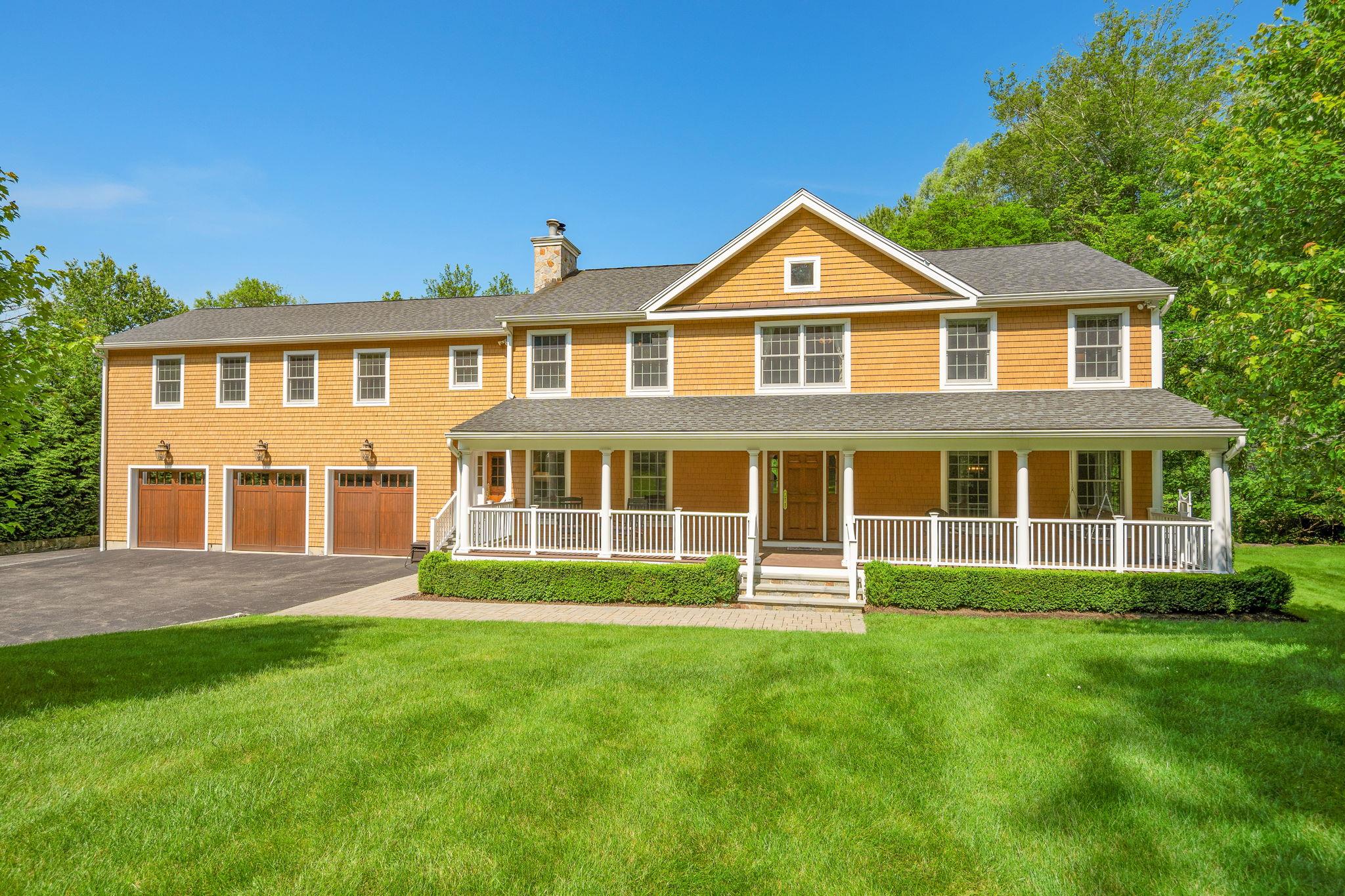 420 Pleasantville Road, Briarcliff Manor, NY 10510