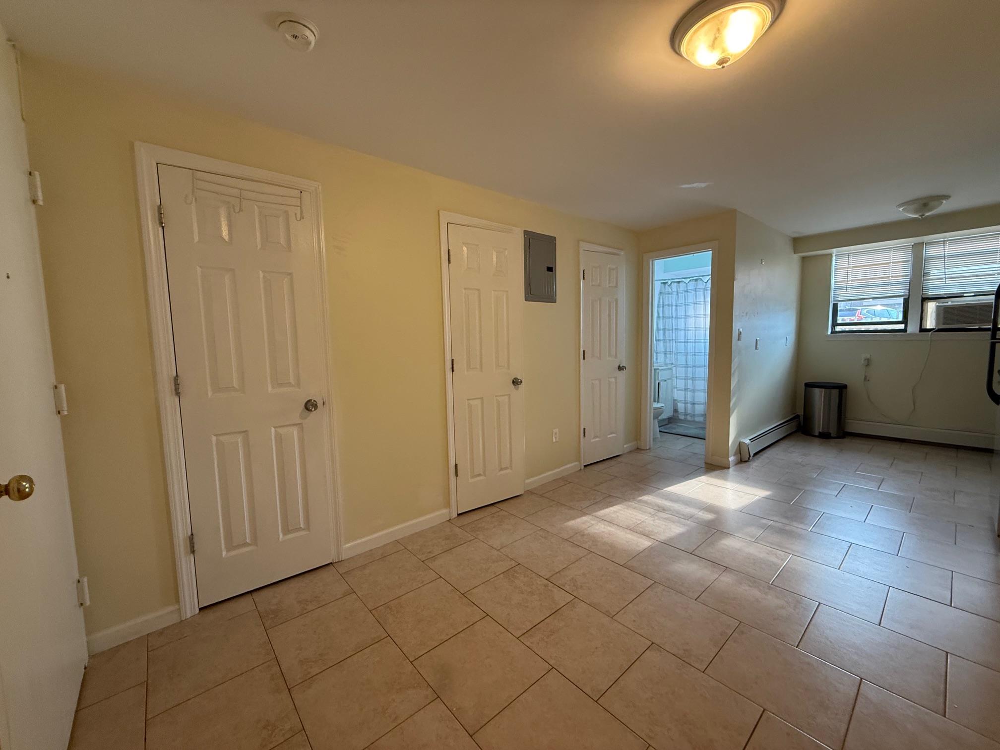 65 W Broadway # 4G, Long Beach, NY 11561
