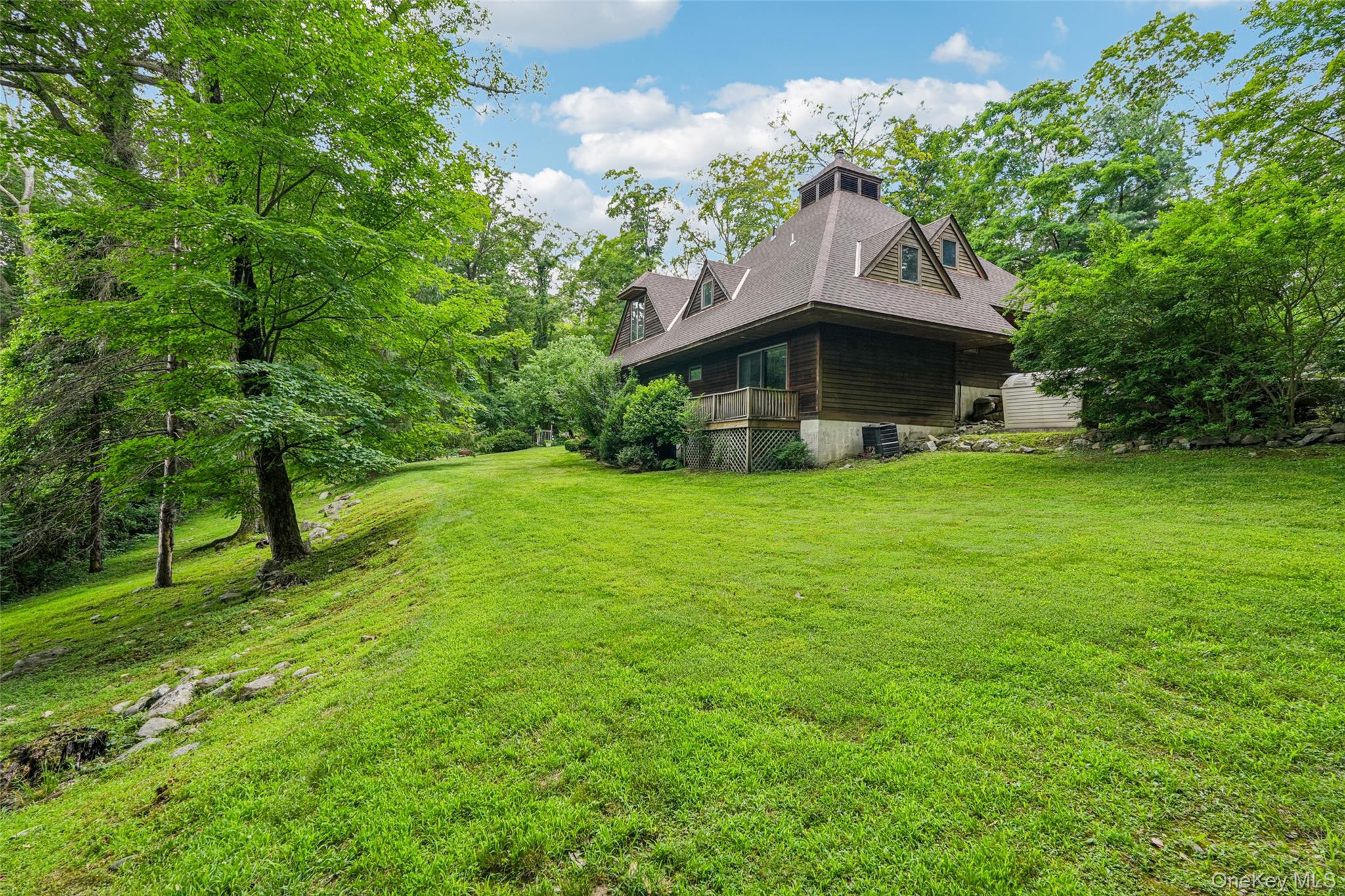 1 Lookout Road, Tuxedo Park, NY 10987