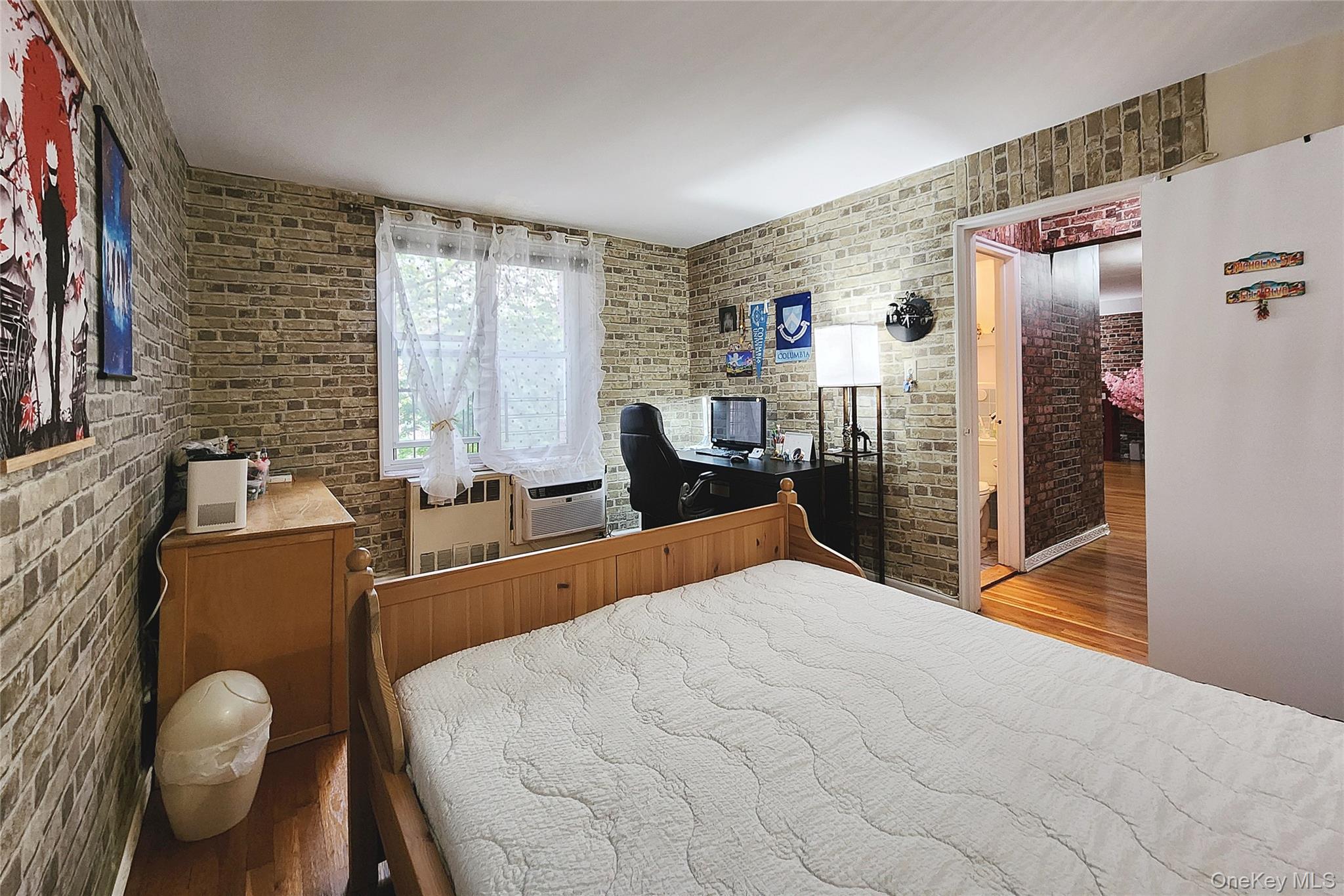 209-20 18th Ave # 5E, Bayside, NY 11360