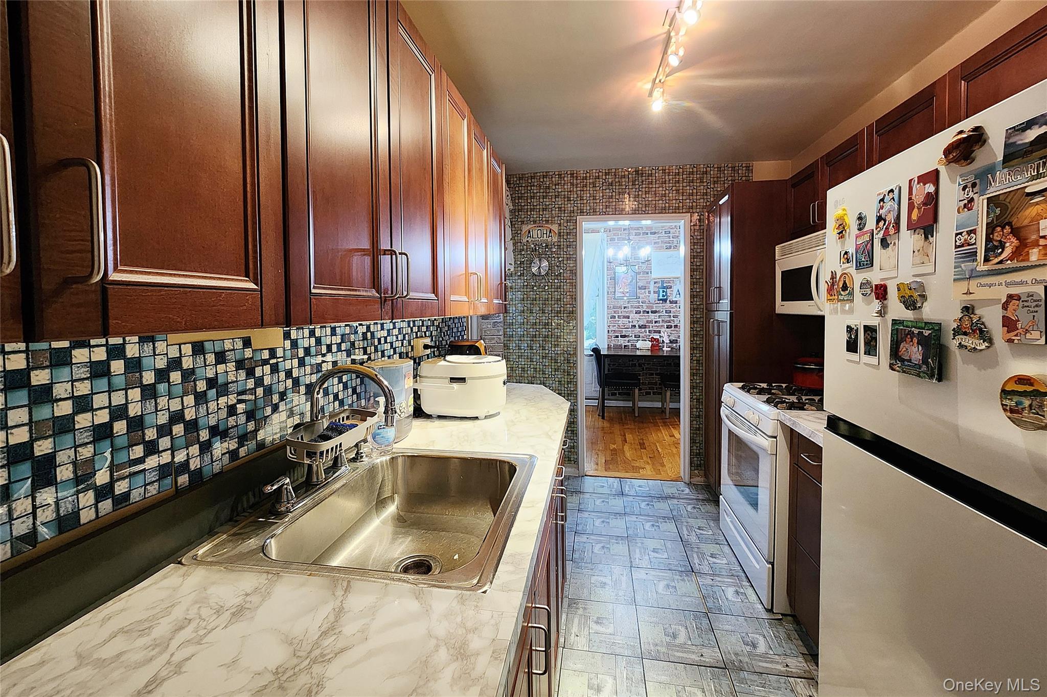 209-20 18th Ave # 5E, Bayside, NY 11360