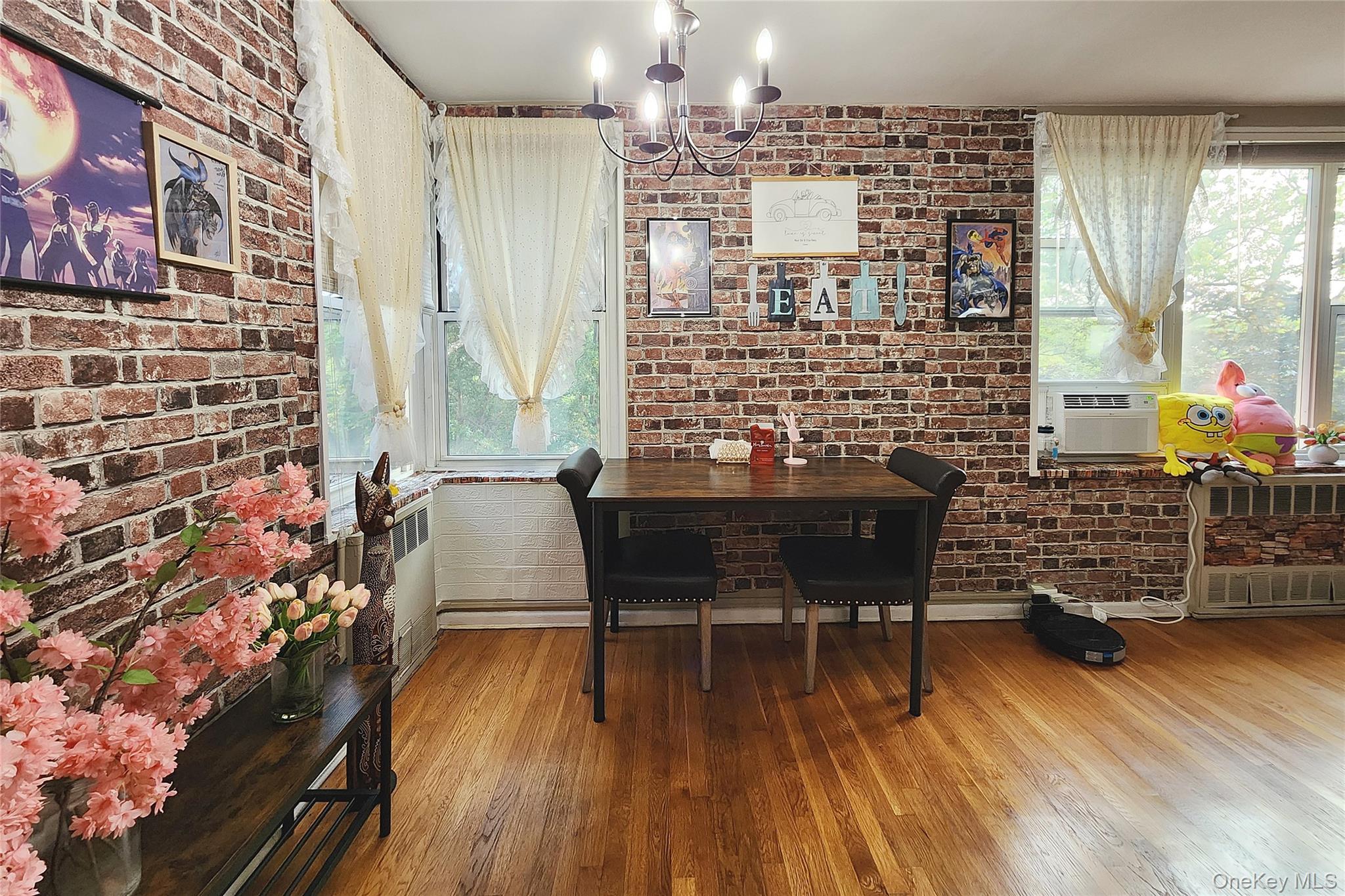 209-20 18th Ave # 5E, Bayside, NY 11360