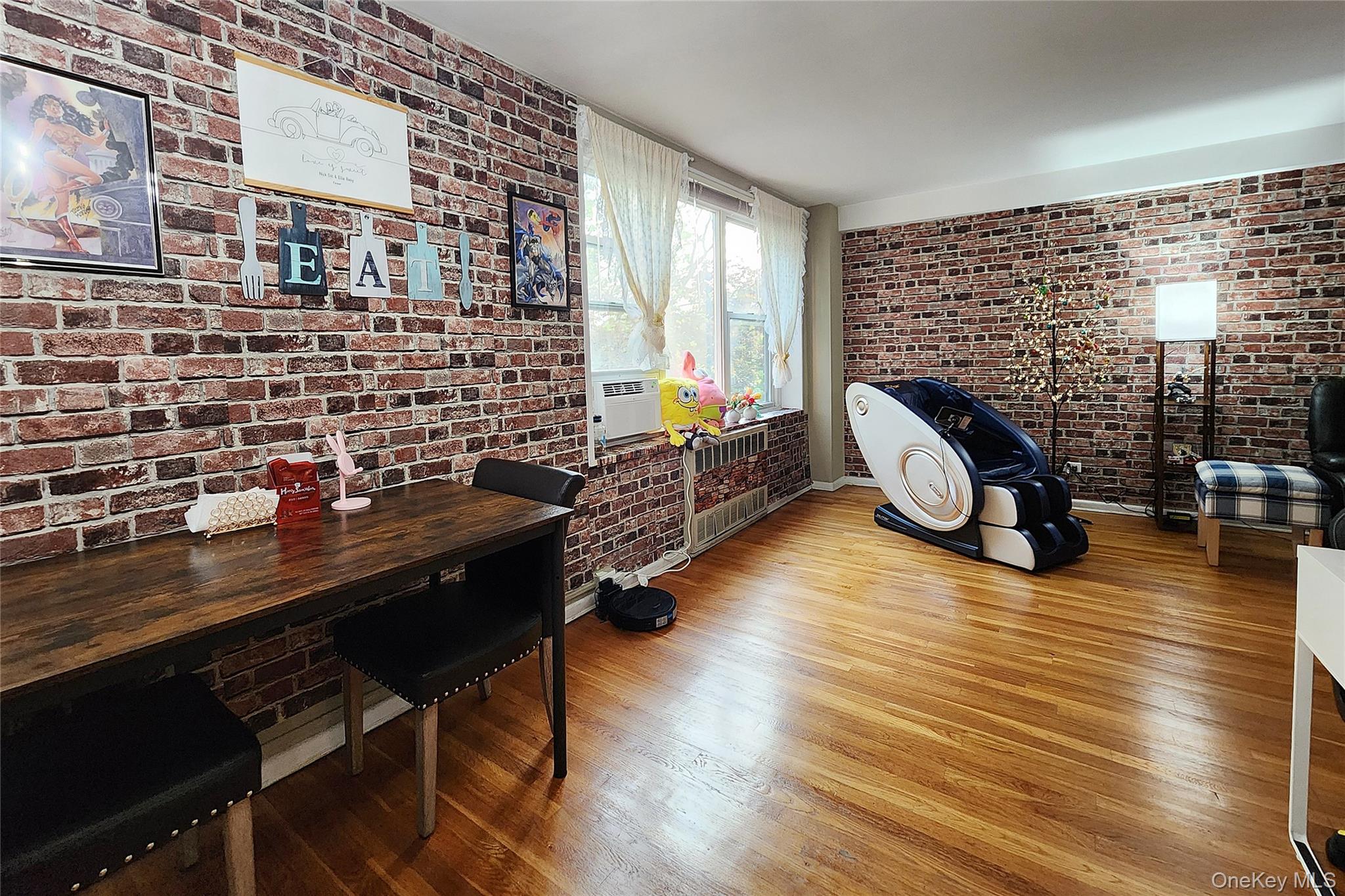 209-20 18th Ave # 5E, Bayside, NY 11360