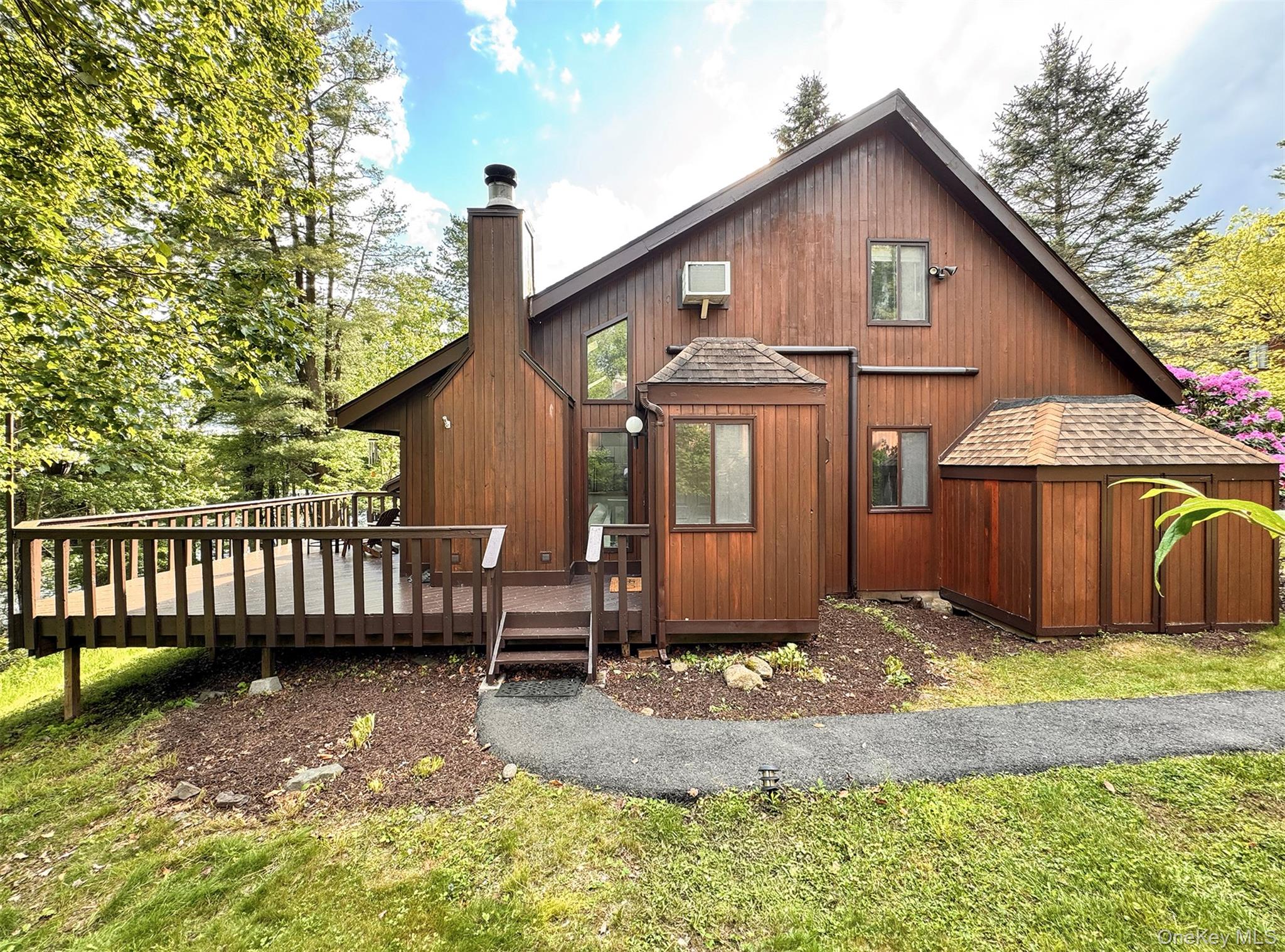 24 Lakeview Terrace, Monticello, NY 12701