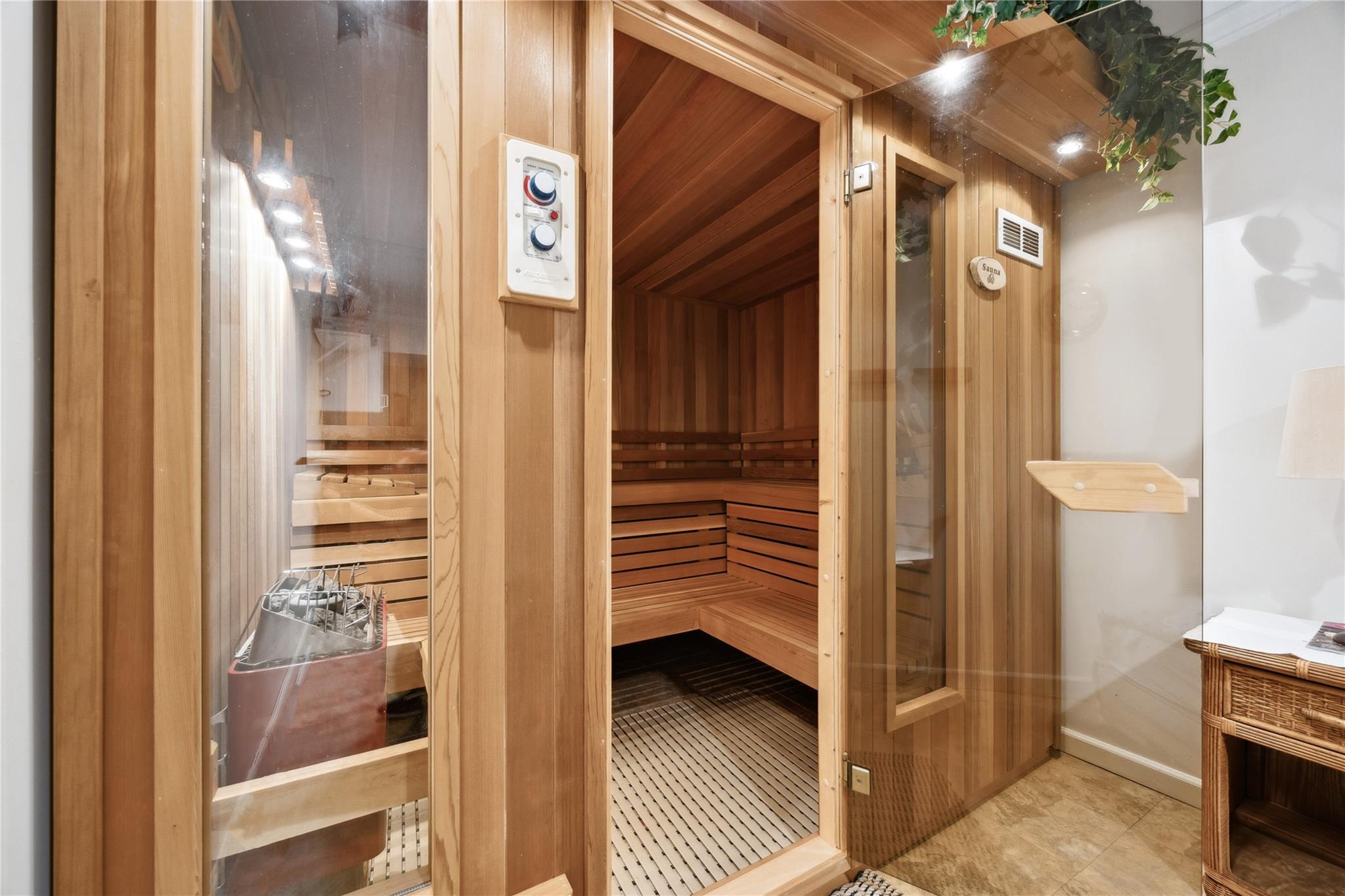 45 Stone Hill Drive S, Manhasset, NY 11030