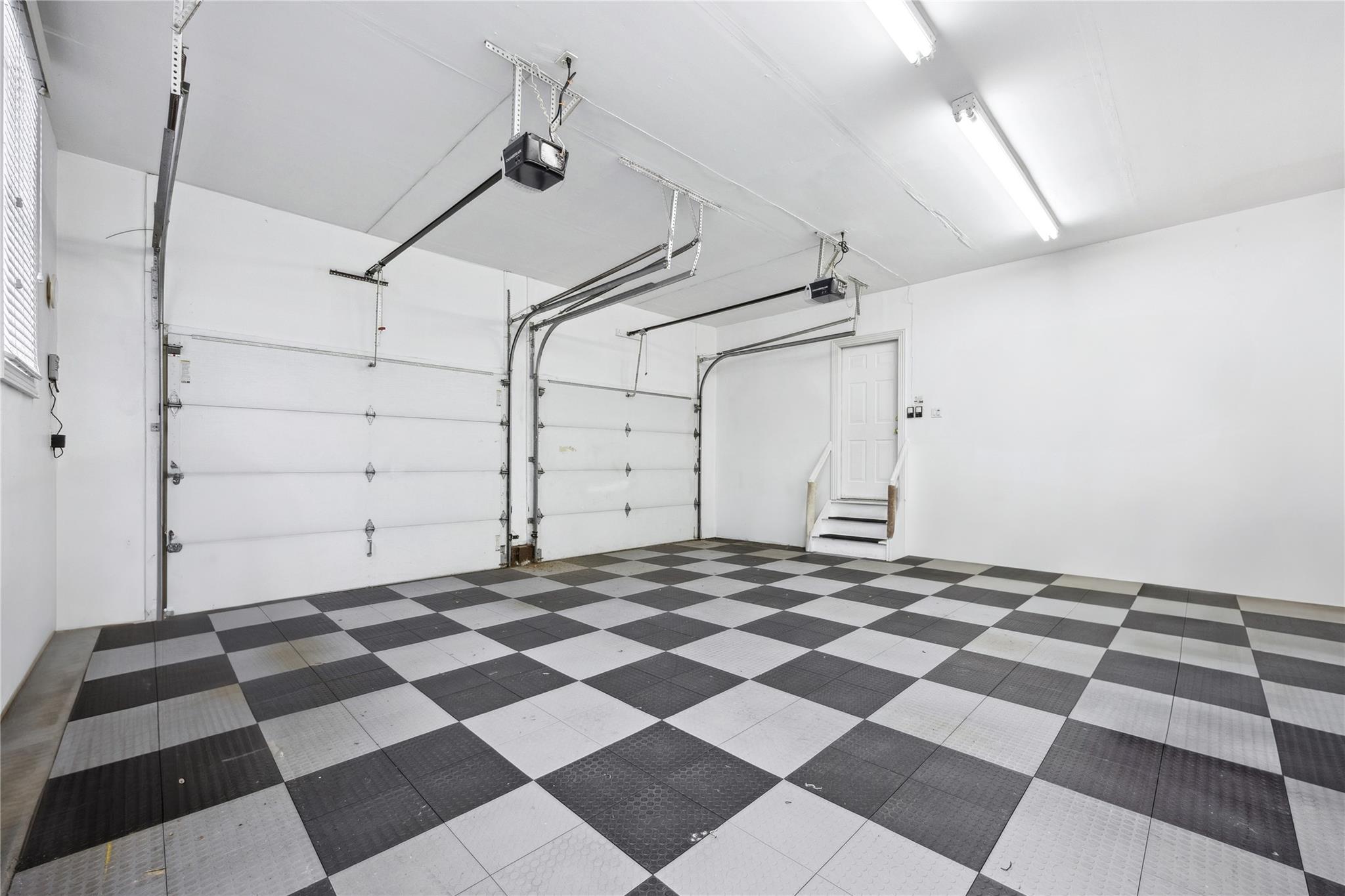 45 Stone Hill Drive S, Manhasset, NY 11030