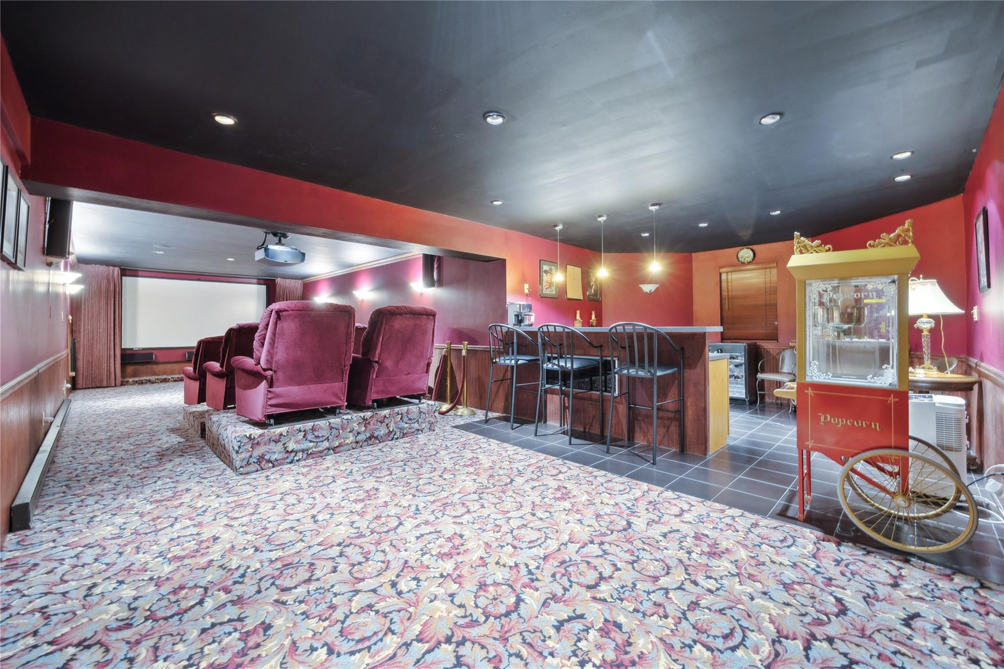 45 Stone Hill Drive S, Manhasset, NY 11030