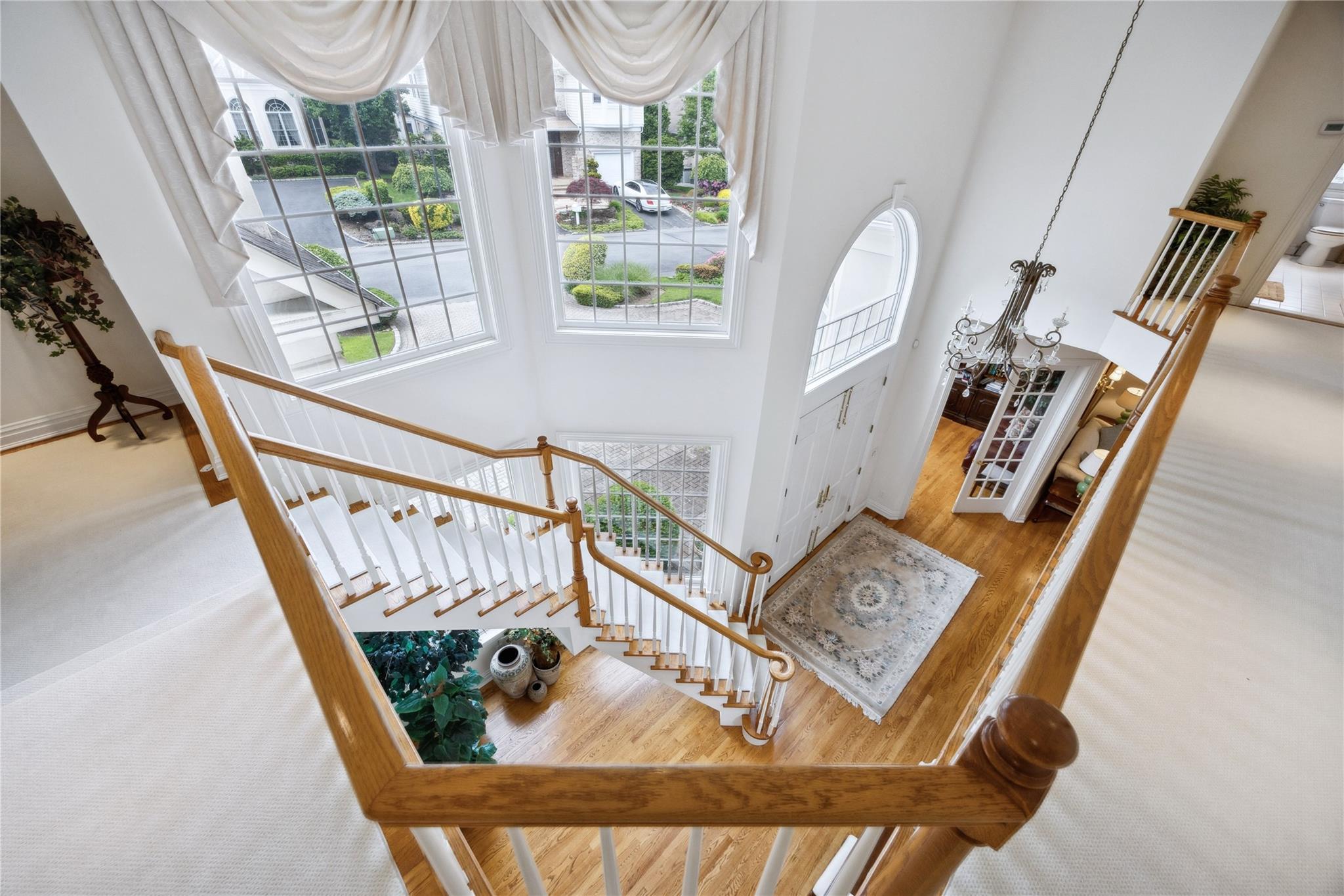 45 Stone Hill Drive S, Manhasset, NY 11030