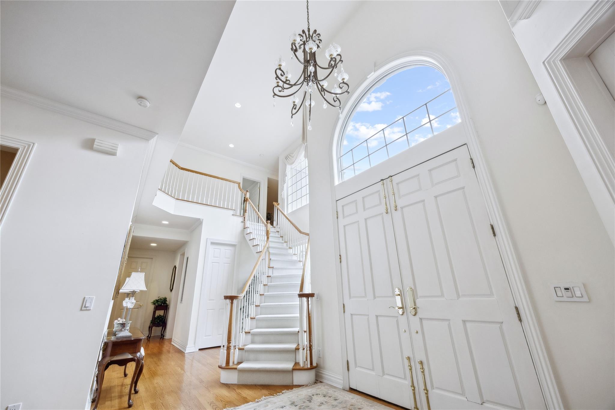 45 Stone Hill Drive S, Manhasset, NY 11030