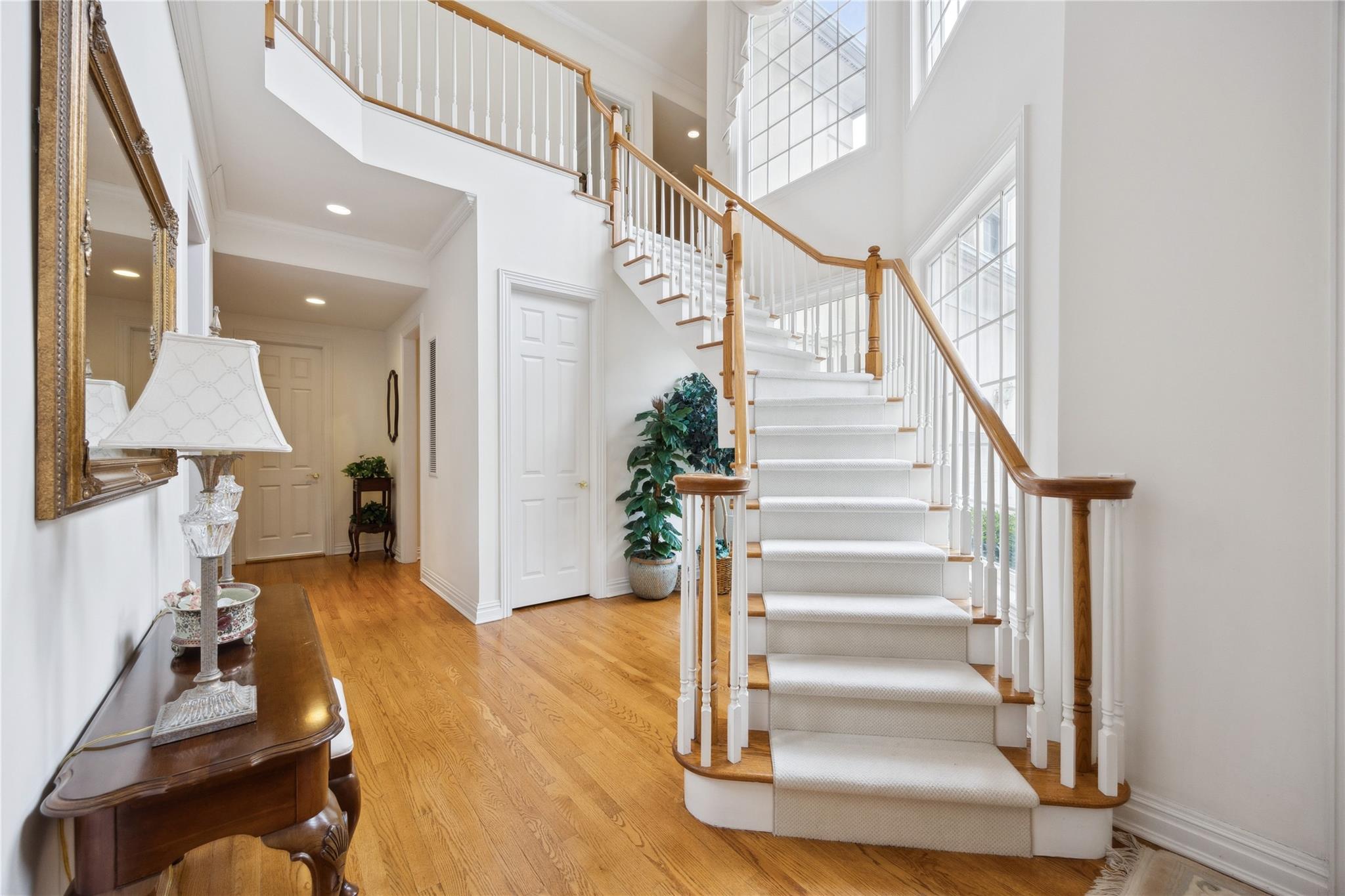 45 Stone Hill Drive S, Manhasset, NY 11030