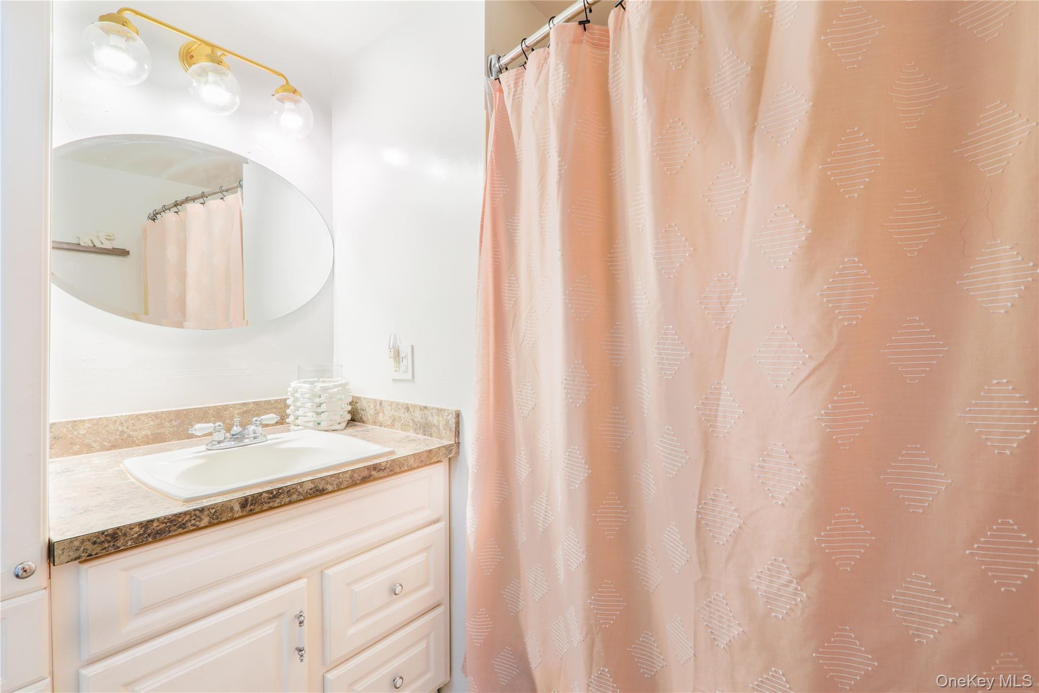 7 Hazel Street, Rocky Point, NY 11778