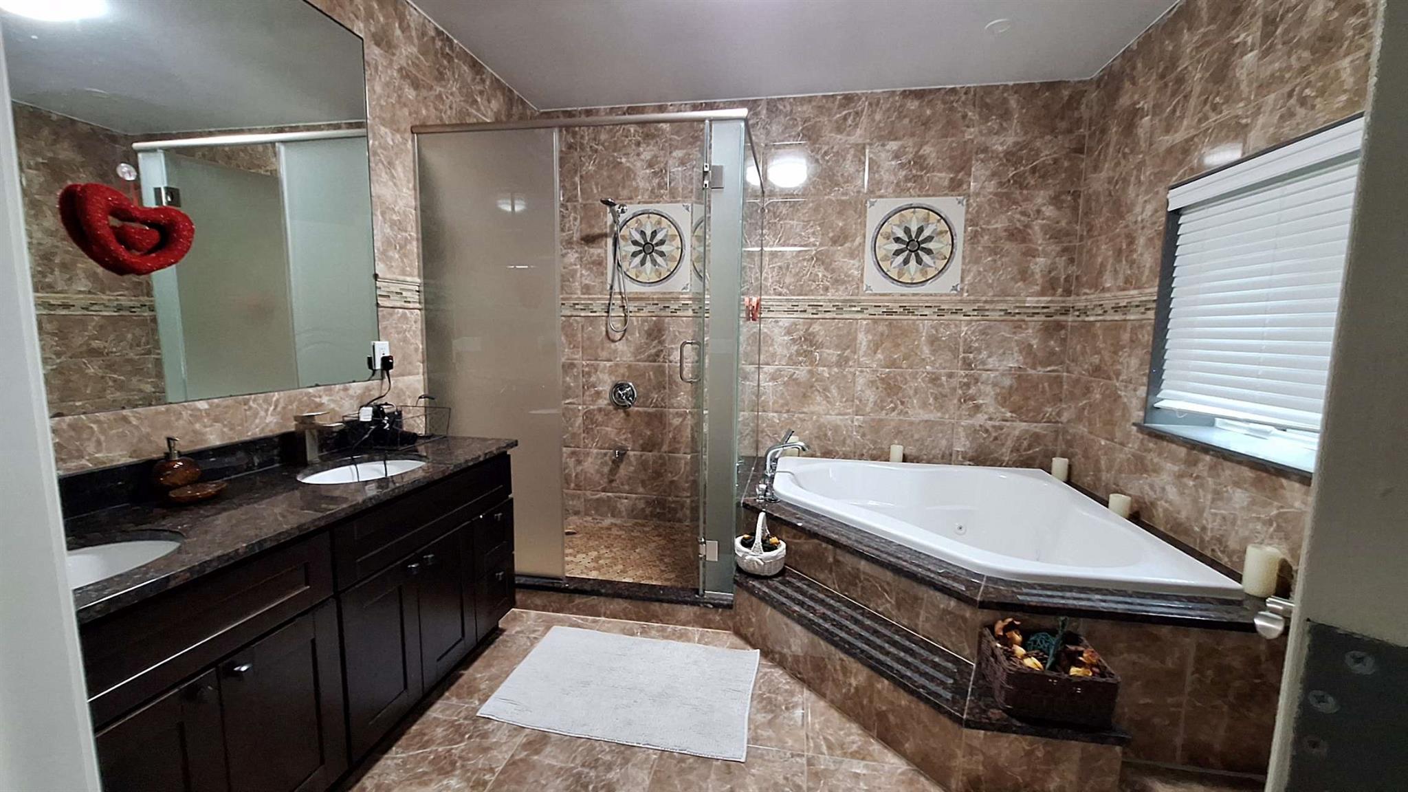 32-37 214 Streets, Bayside, NY 11361