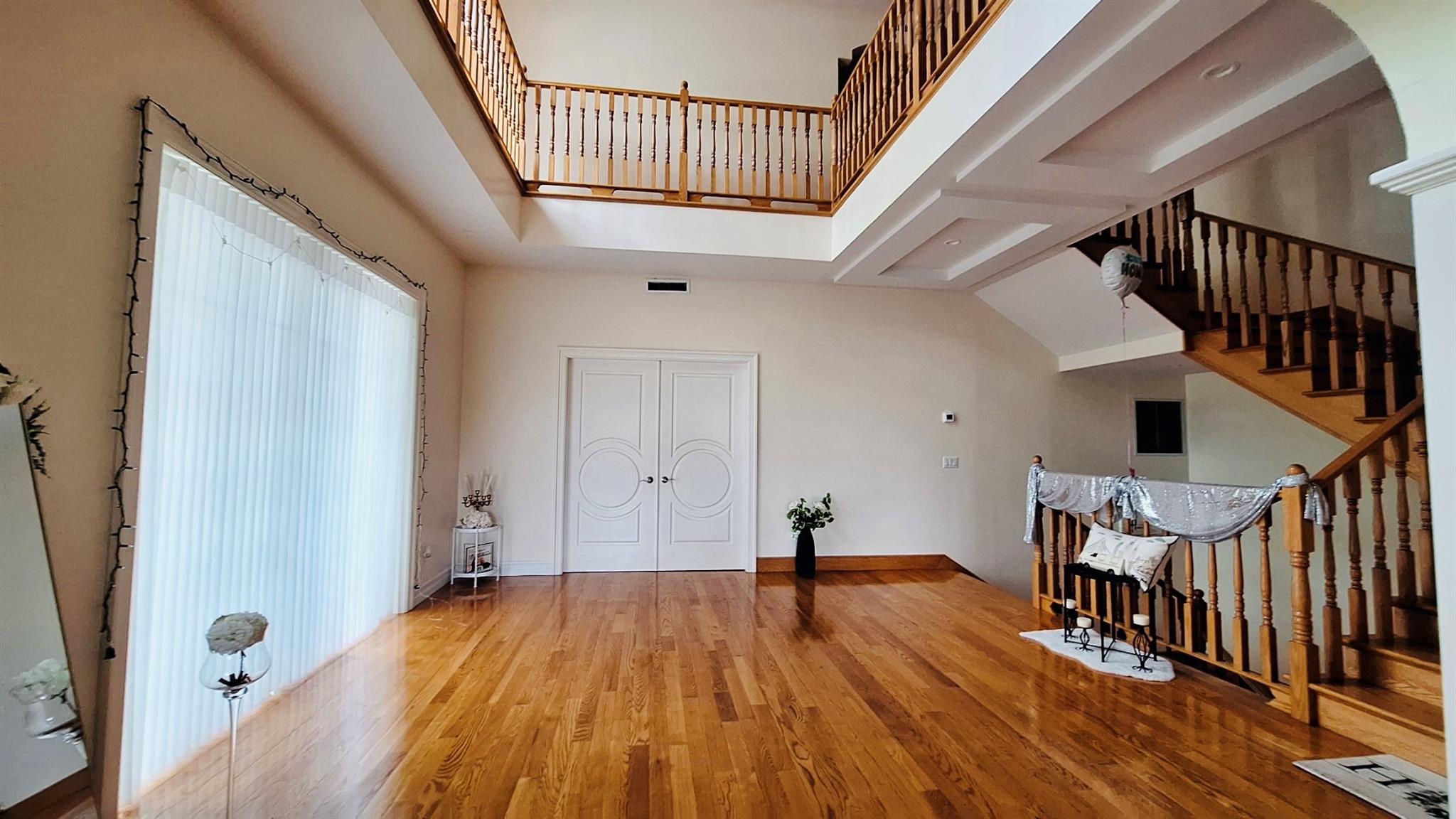 32-37 214 Streets, Bayside, NY 11361