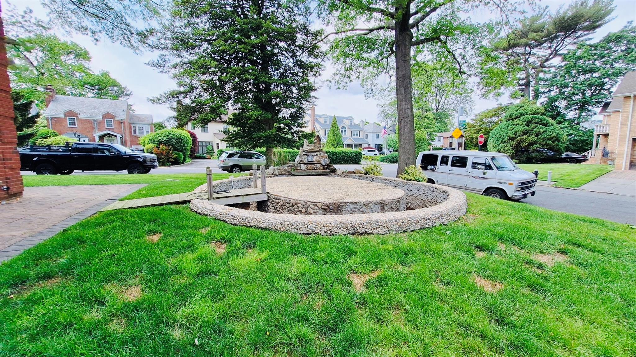 32-37 214 Streets, Bayside, NY 11361