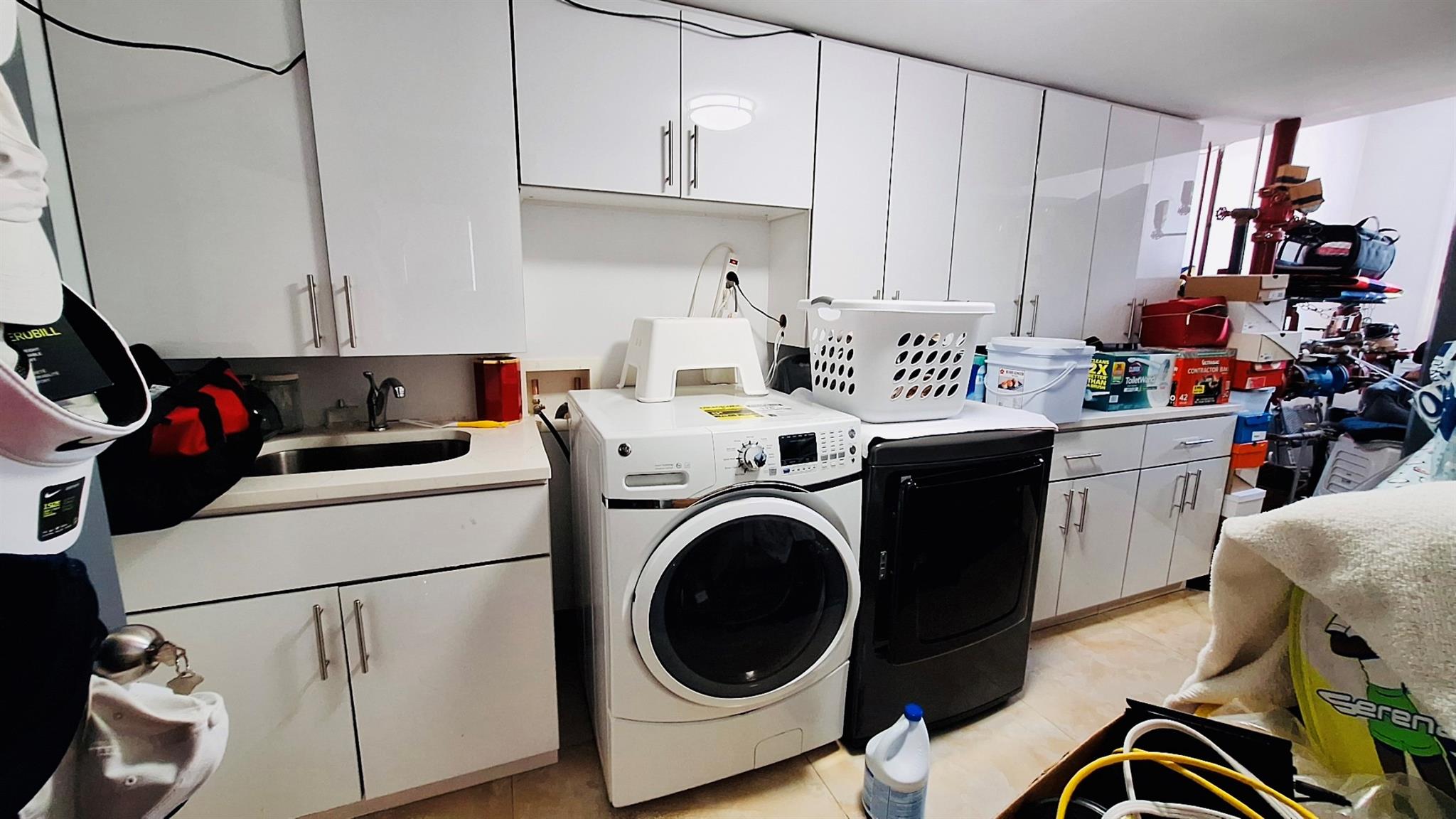 32-37 214 Streets, Bayside, NY 11361