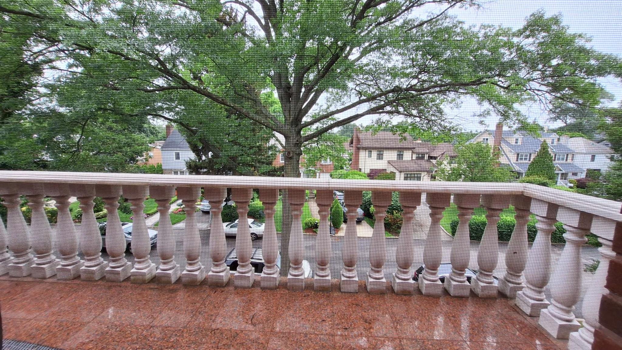 32-37 214 Streets, Bayside, NY 11361