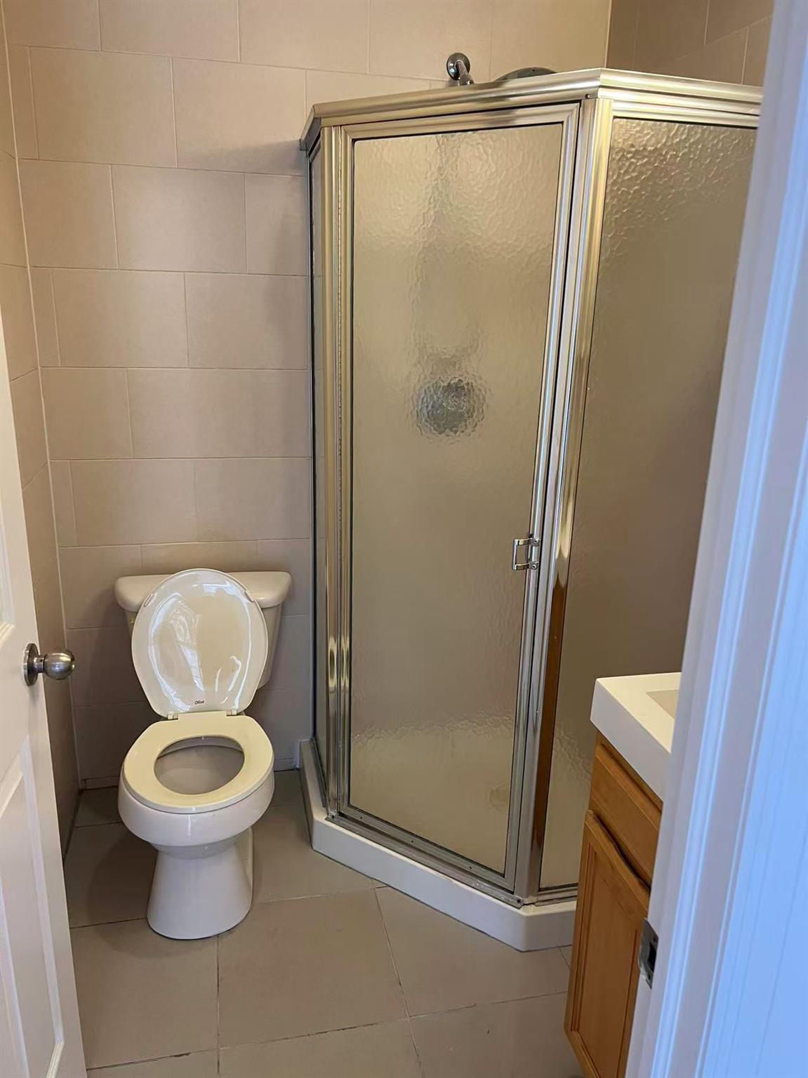 132-73 Maple Avenue # 4D, Flushing, NY 11355