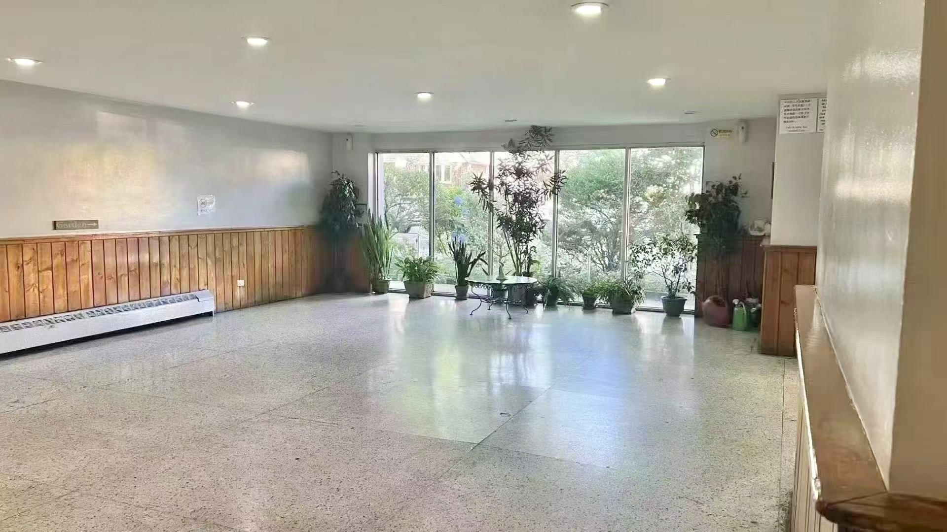 14015 Holly Avenue # D, Flushing, NY 11355