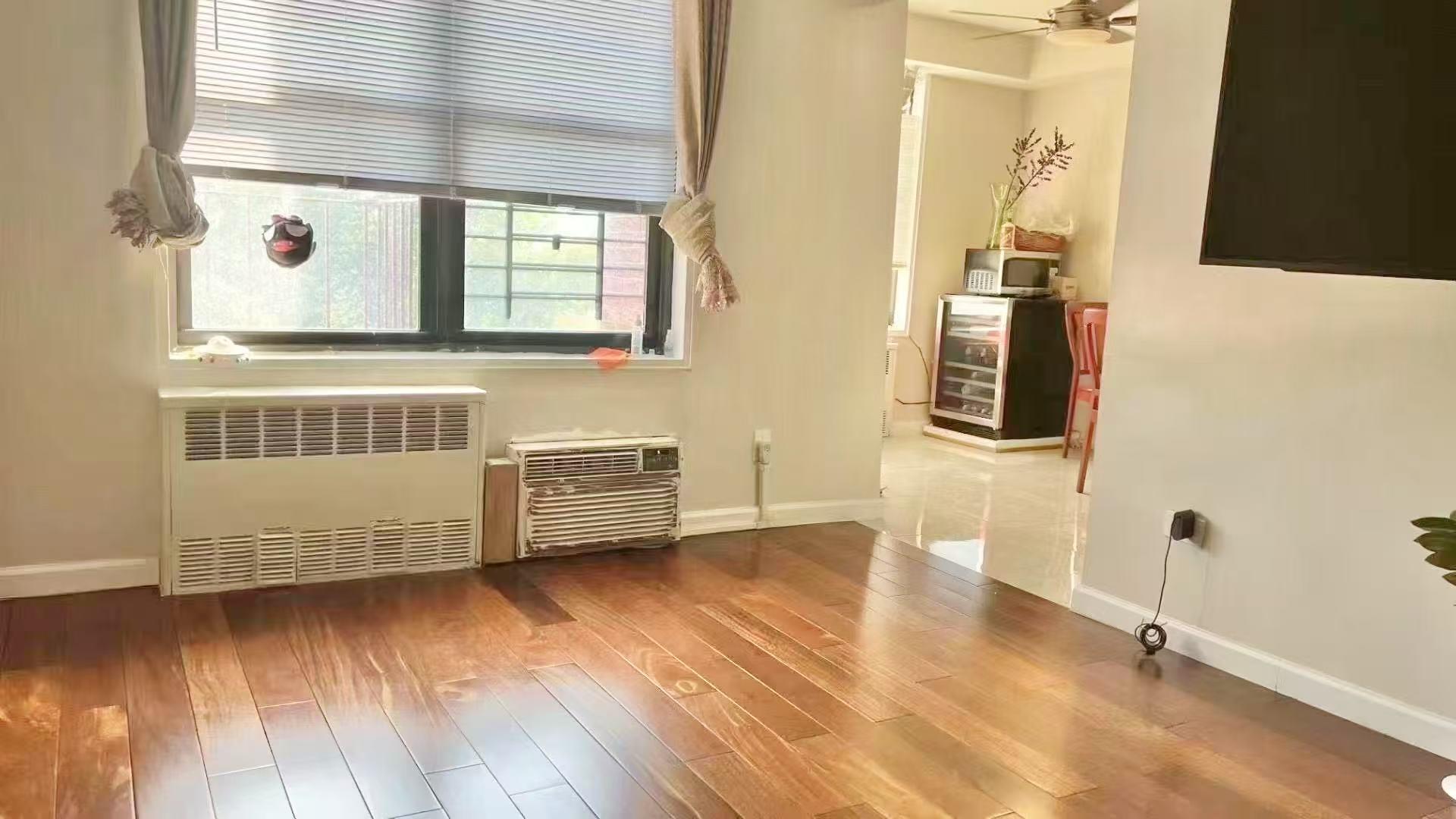 14015 Holly Avenue # D, Flushing, NY 11355