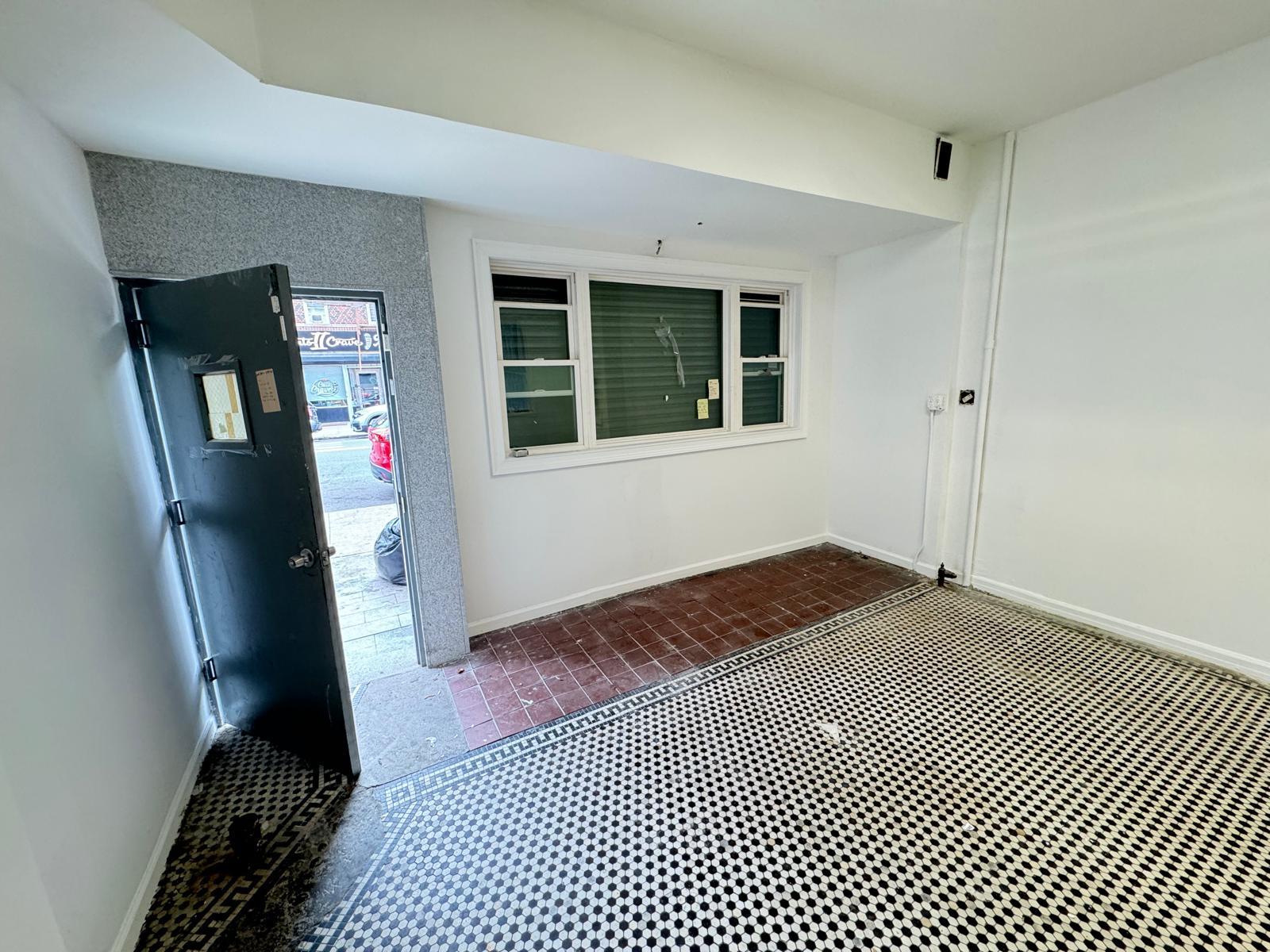 6904 15th Avenue, Brooklyn, NY 11228