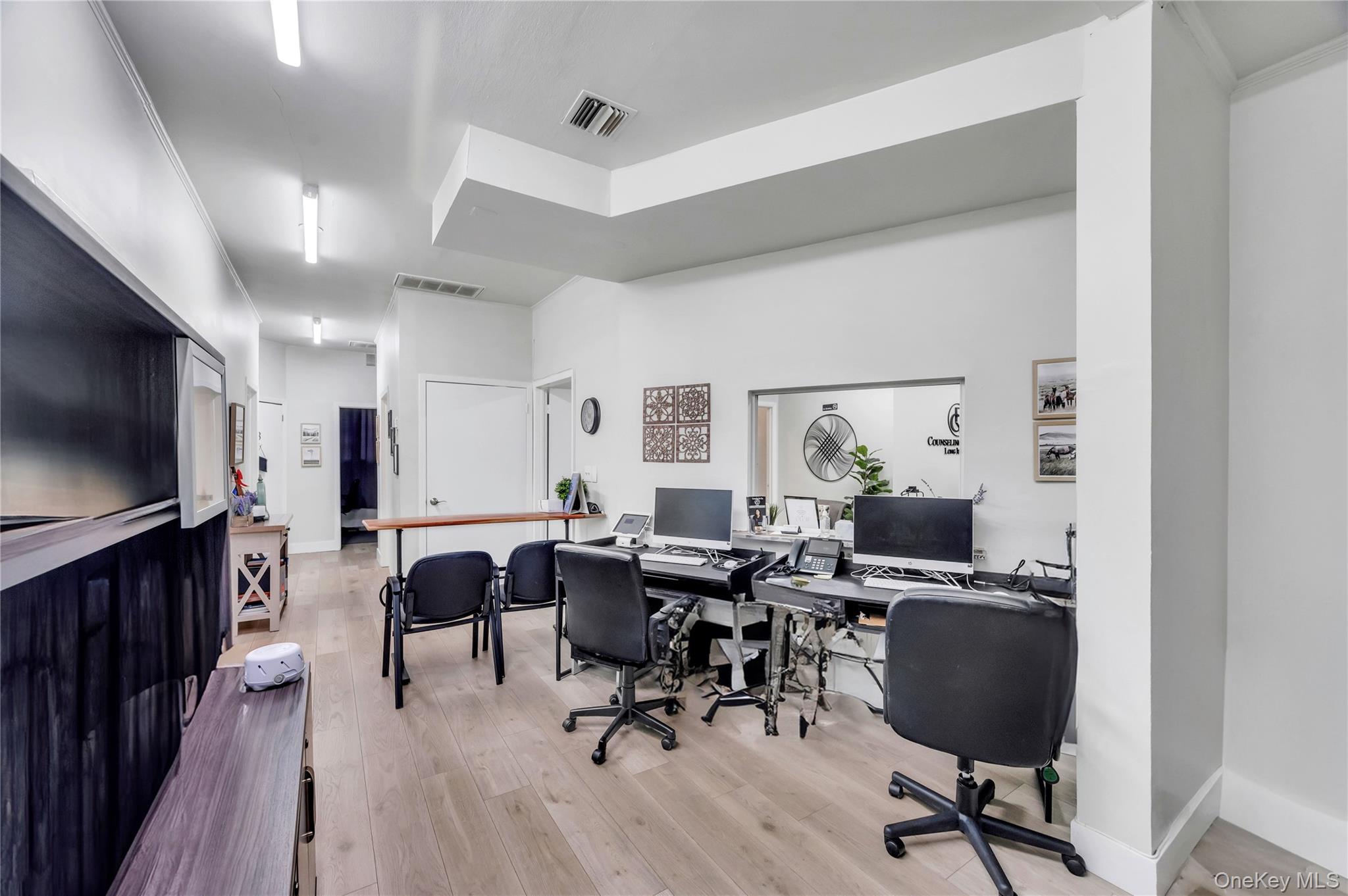 1695 Merrick Avenue # 1695, Merrick, NY 11566