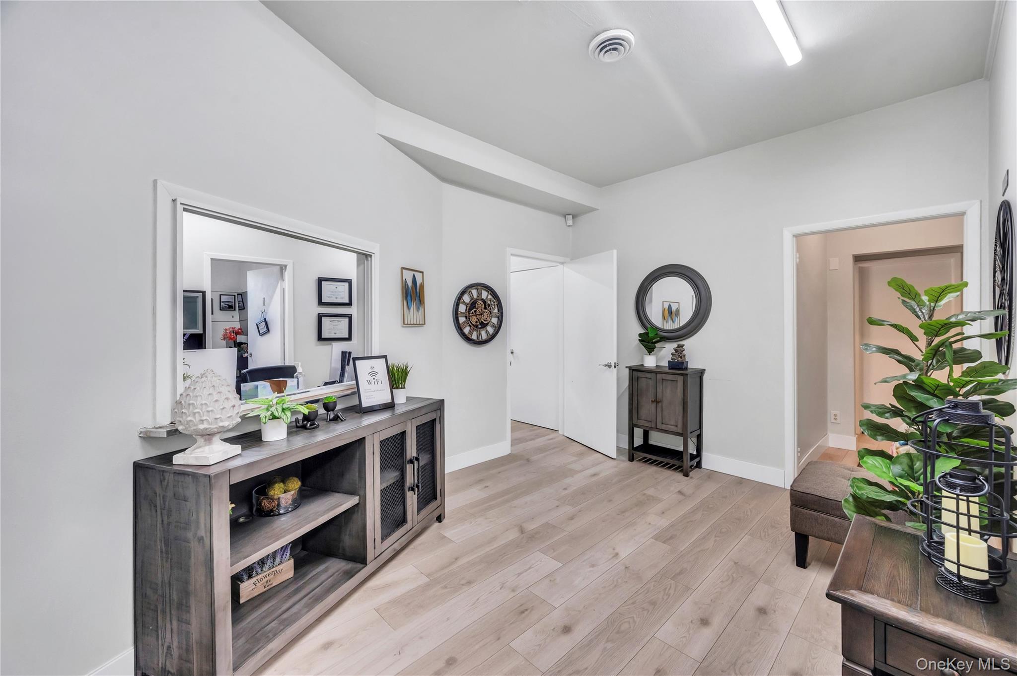 1695 Merrick Avenue # 1695, Merrick, NY 11566